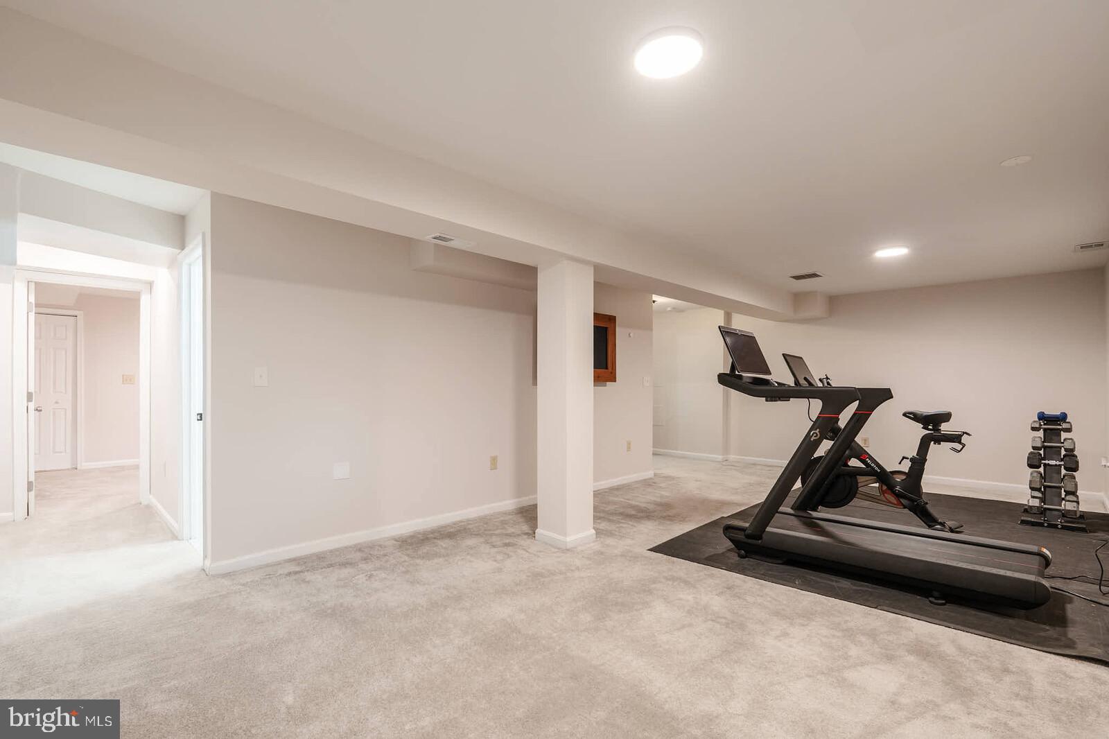 SENECA WHETSTONE - Residential