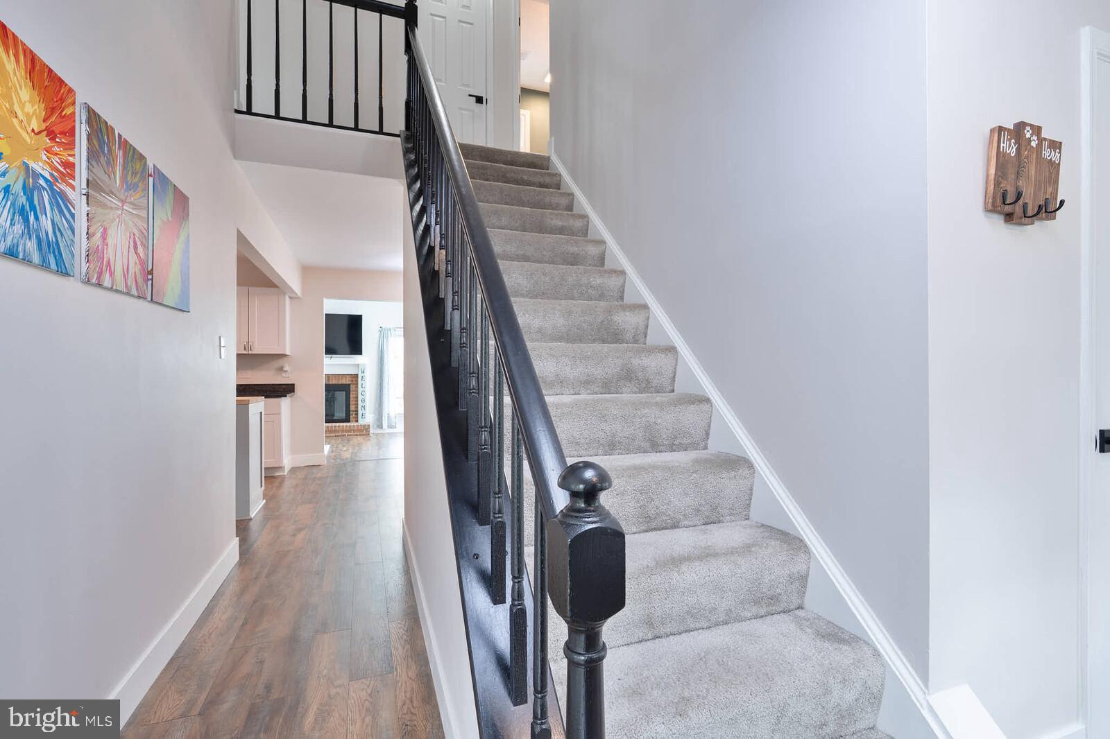 SENECA WHETSTONE - Residential