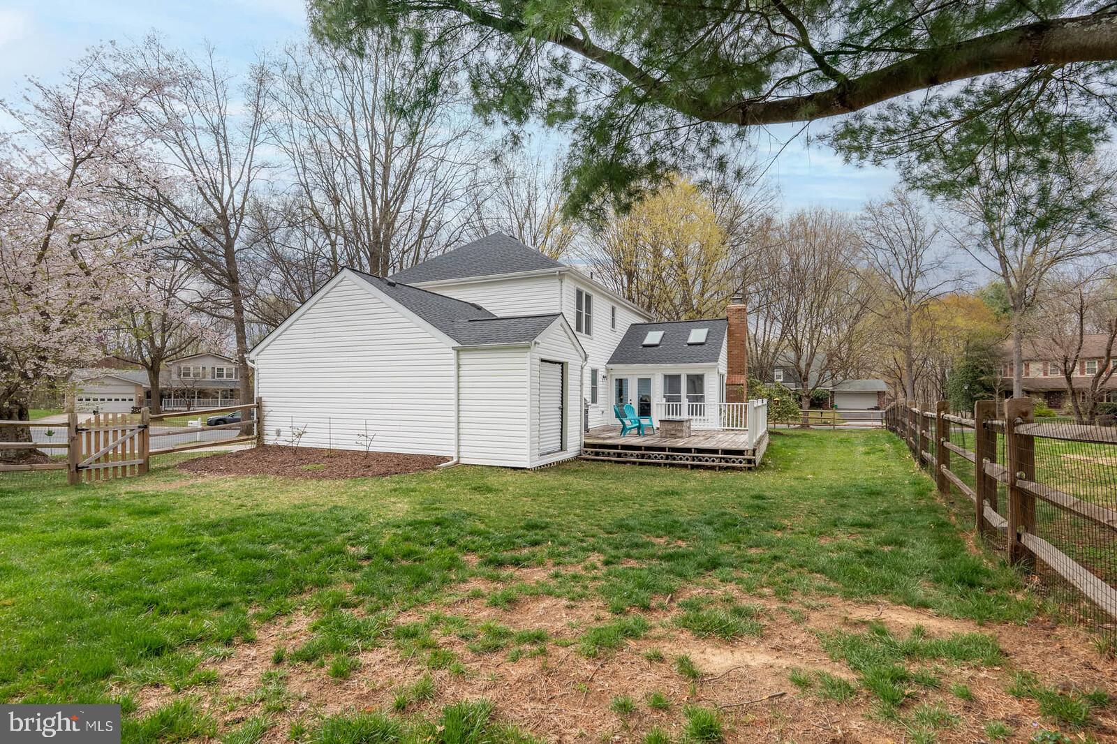 SENECA WHETSTONE - Residential