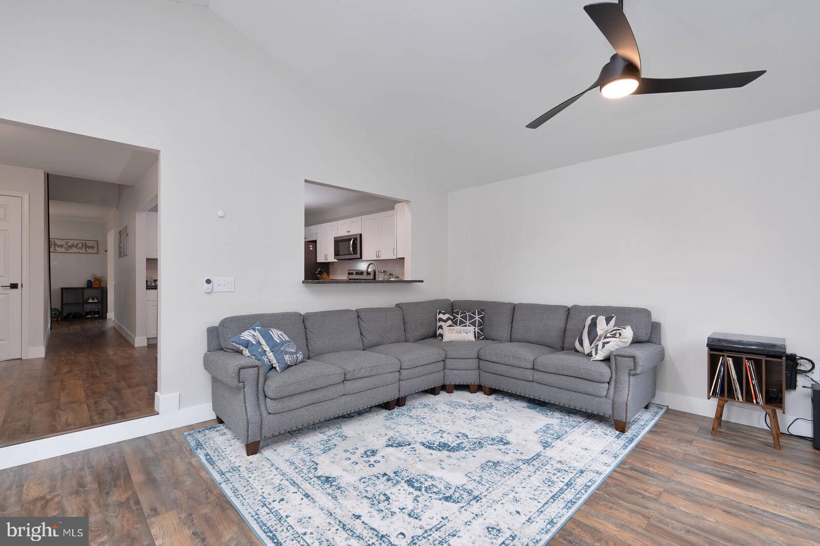 SENECA WHETSTONE - Residential