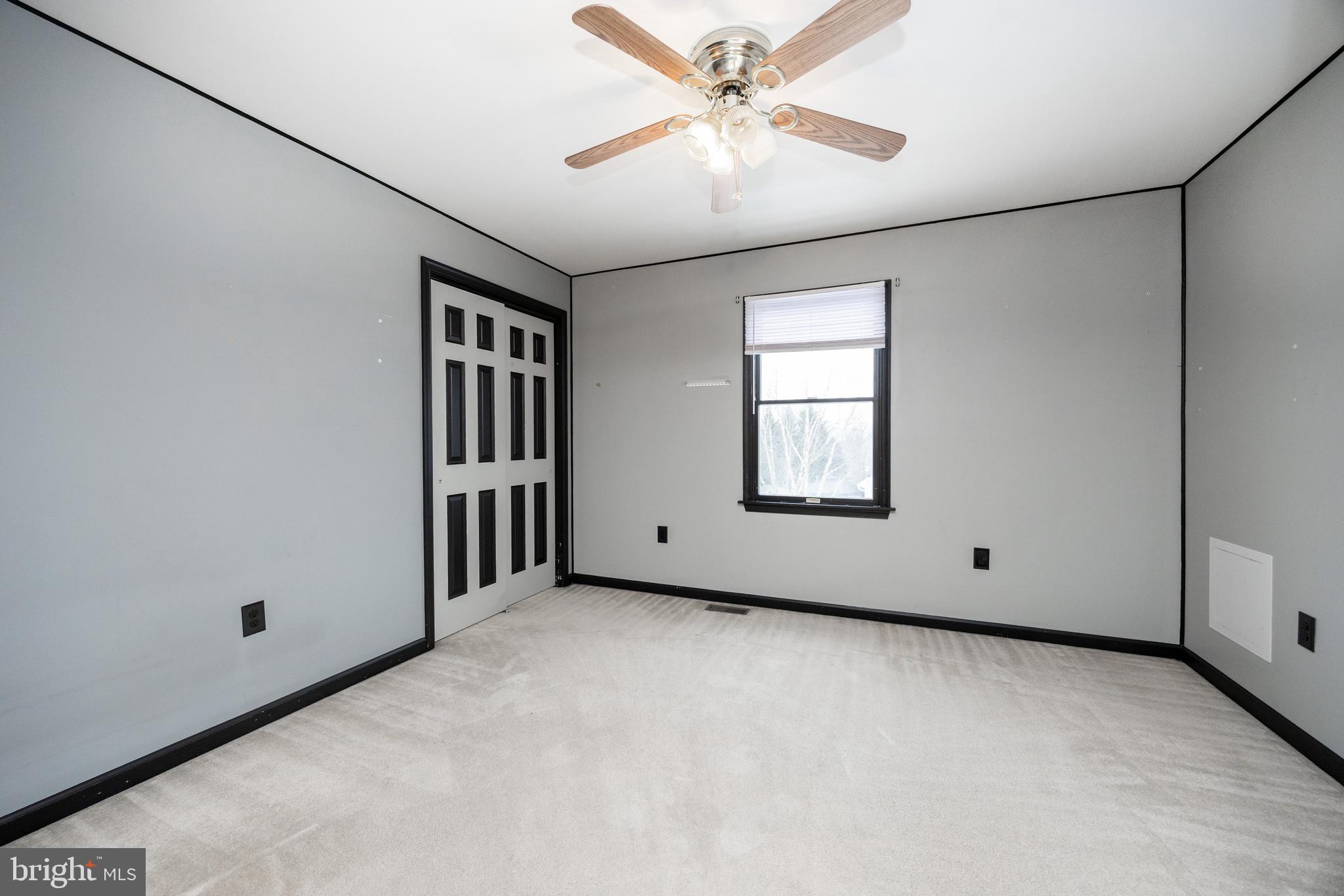 TURNBERRY FARM - Residential