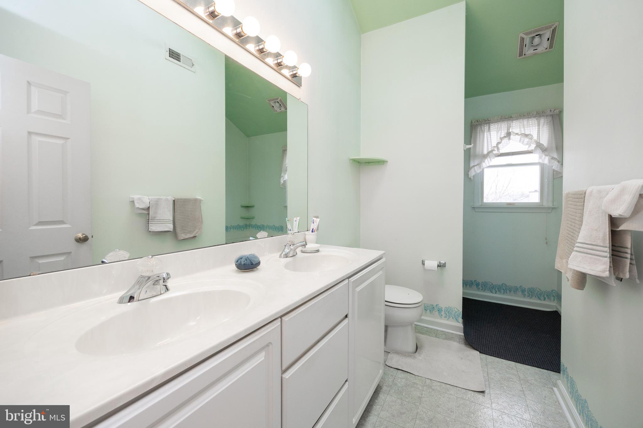 TURNBERRY FARM - Residential