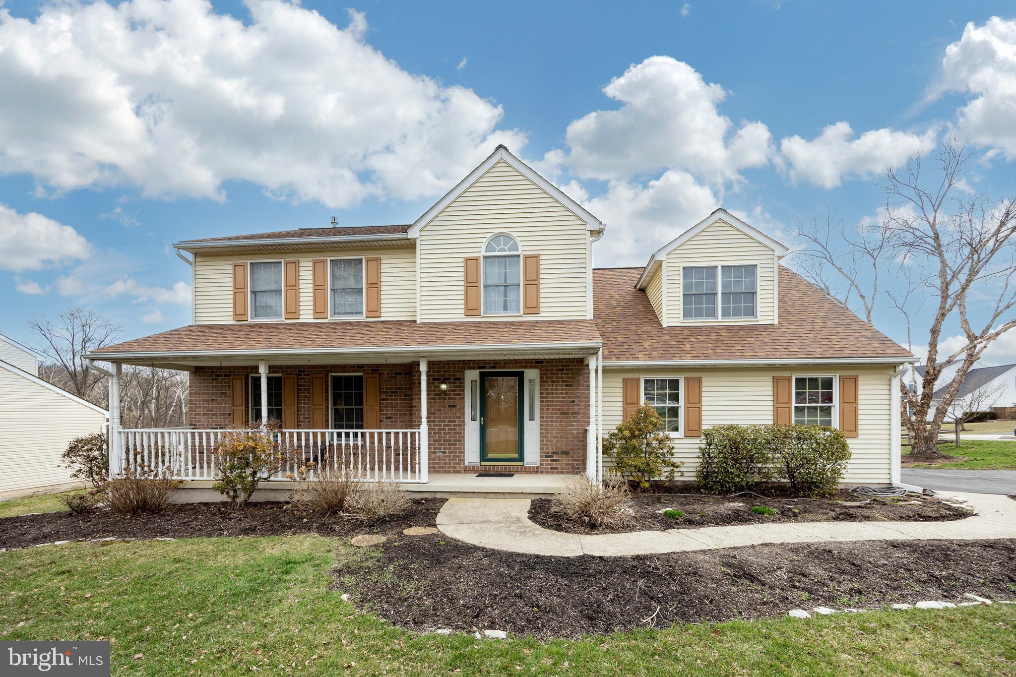 TURNBERRY FARM - Residential