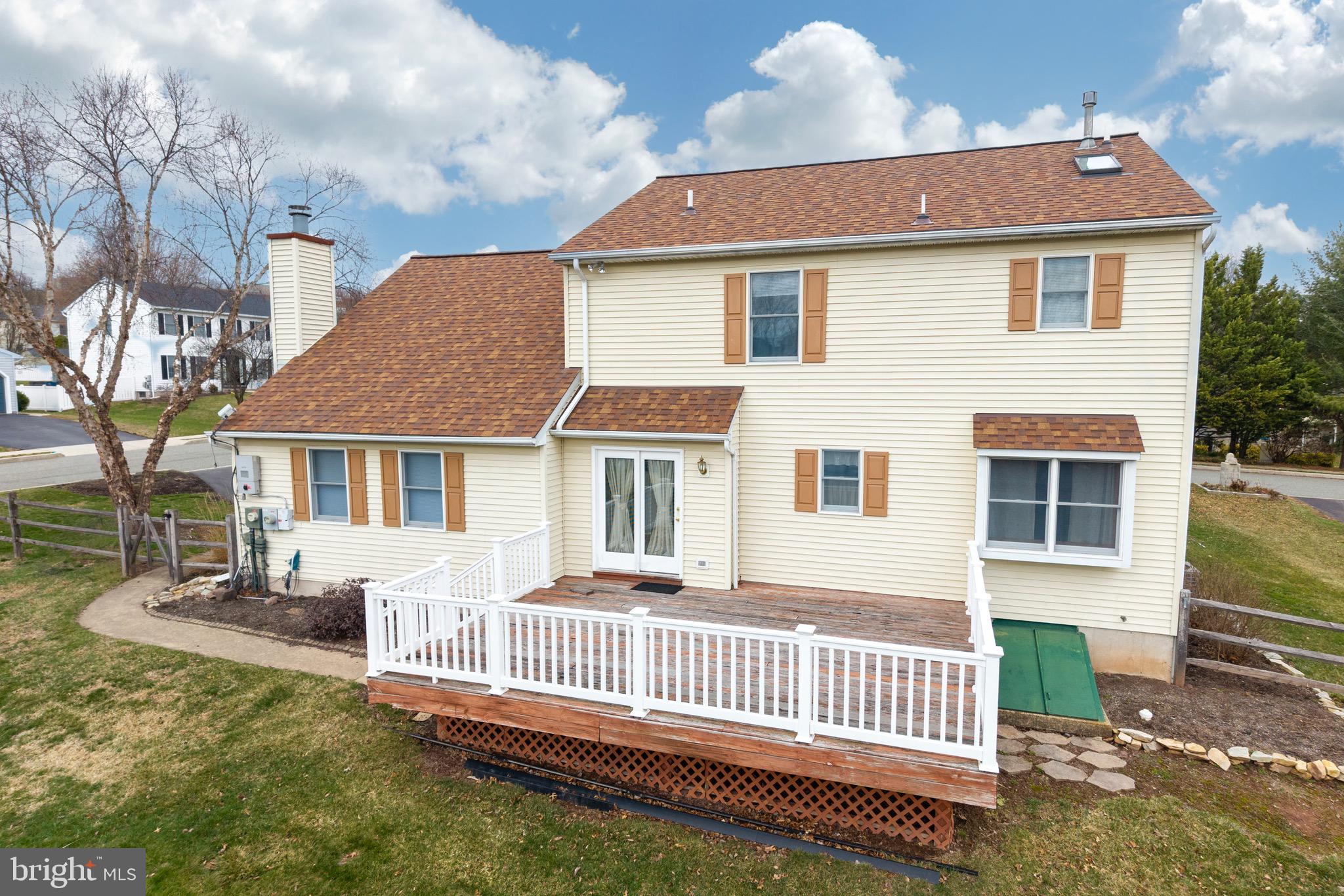 TURNBERRY FARM - Residential