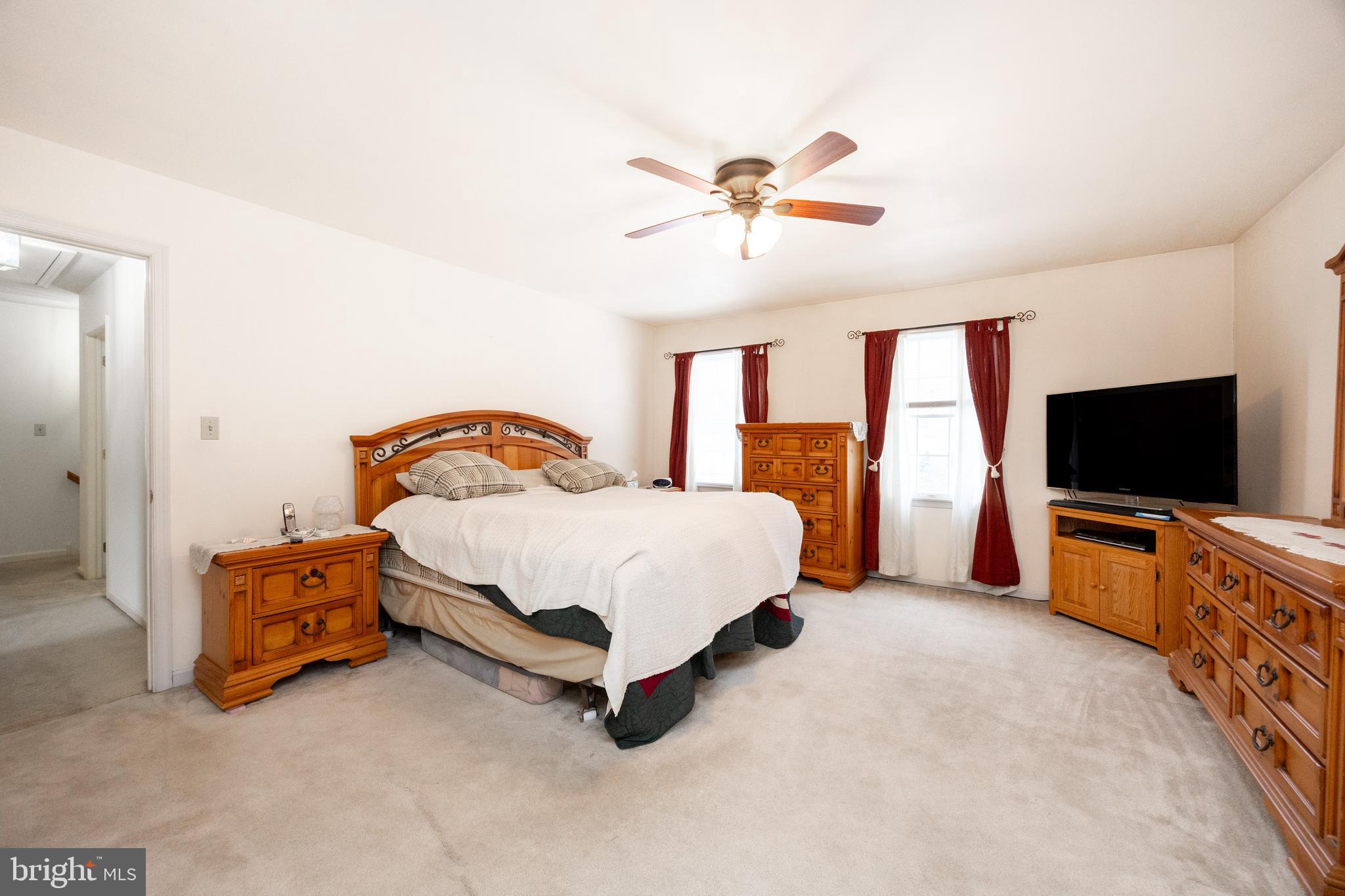 TURNBERRY FARM - Residential