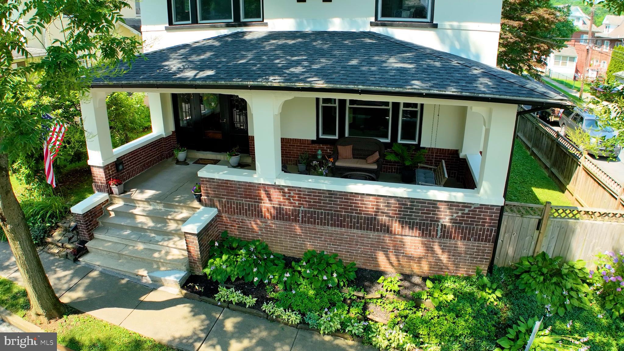602 NORWAY PLACE