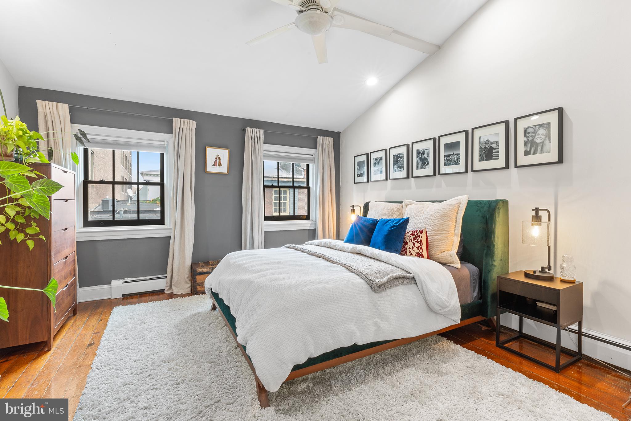 WASHINGTON SQ WEST - Residential