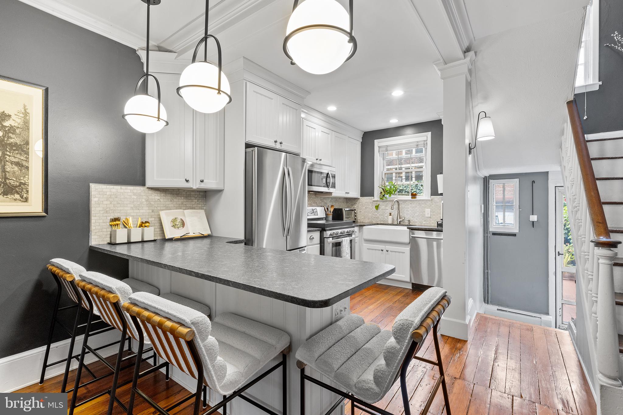 WASHINGTON SQ WEST - Residential