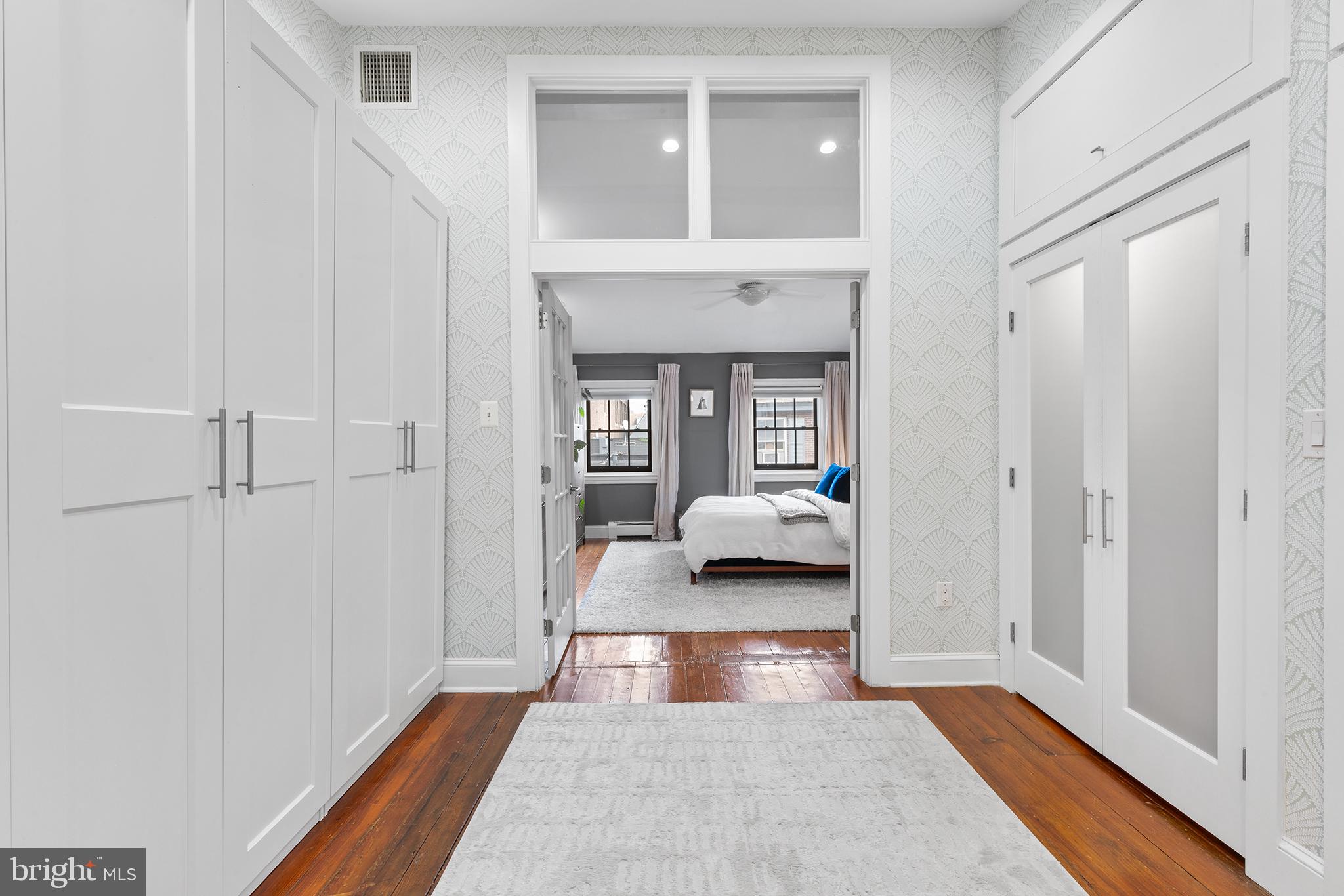 WASHINGTON SQ WEST - Residential