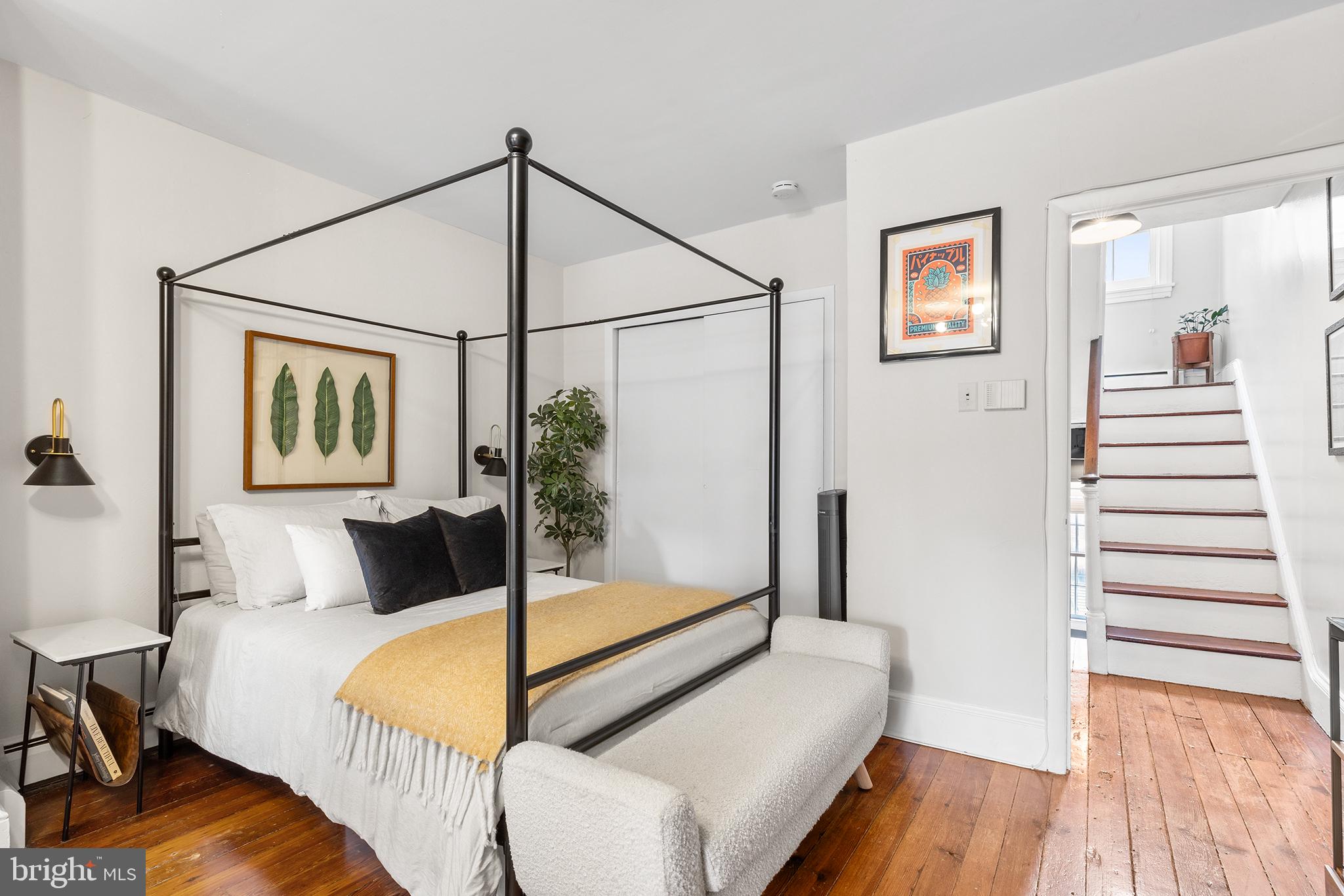 WASHINGTON SQ WEST - Residential