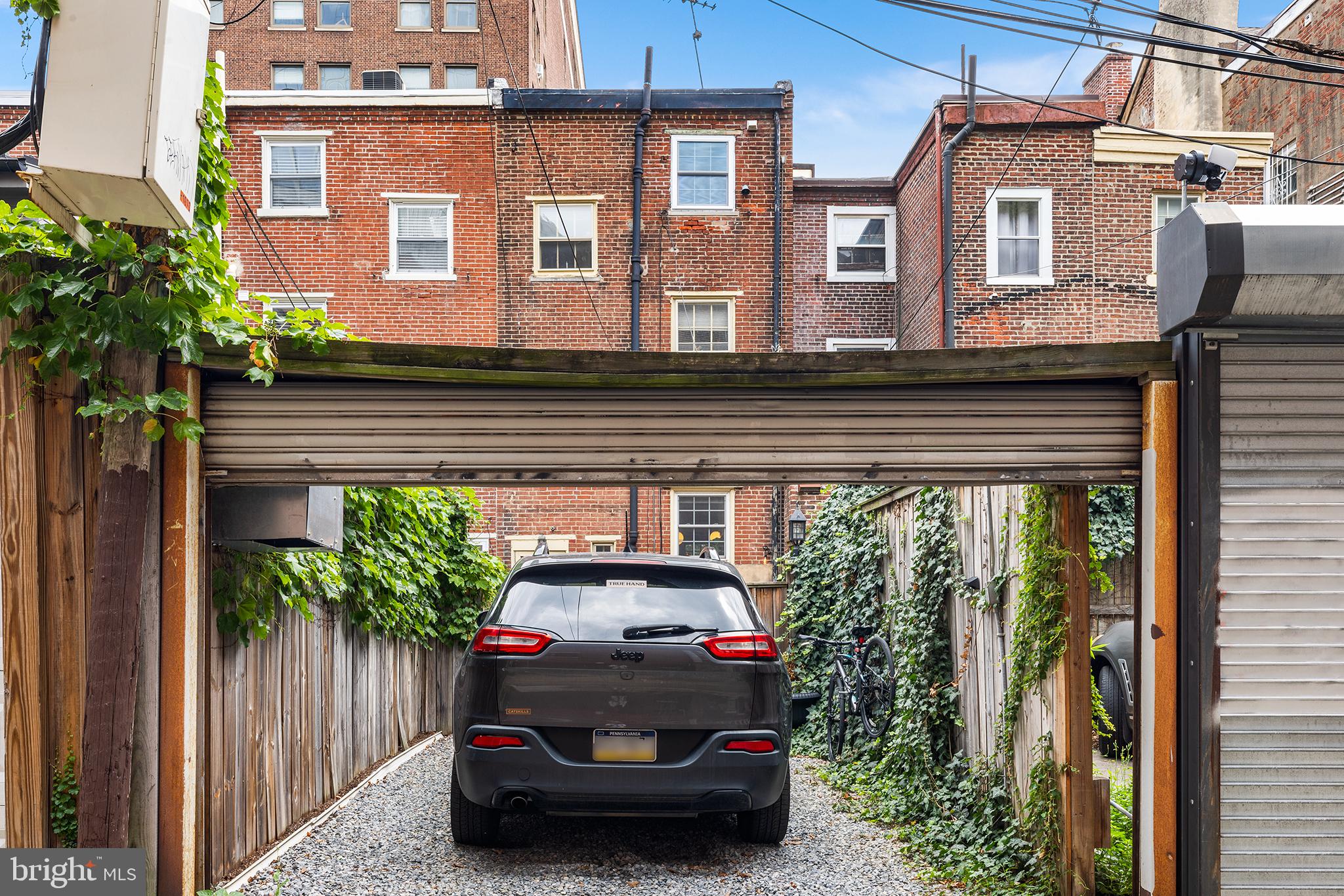 WASHINGTON SQ WEST - Residential