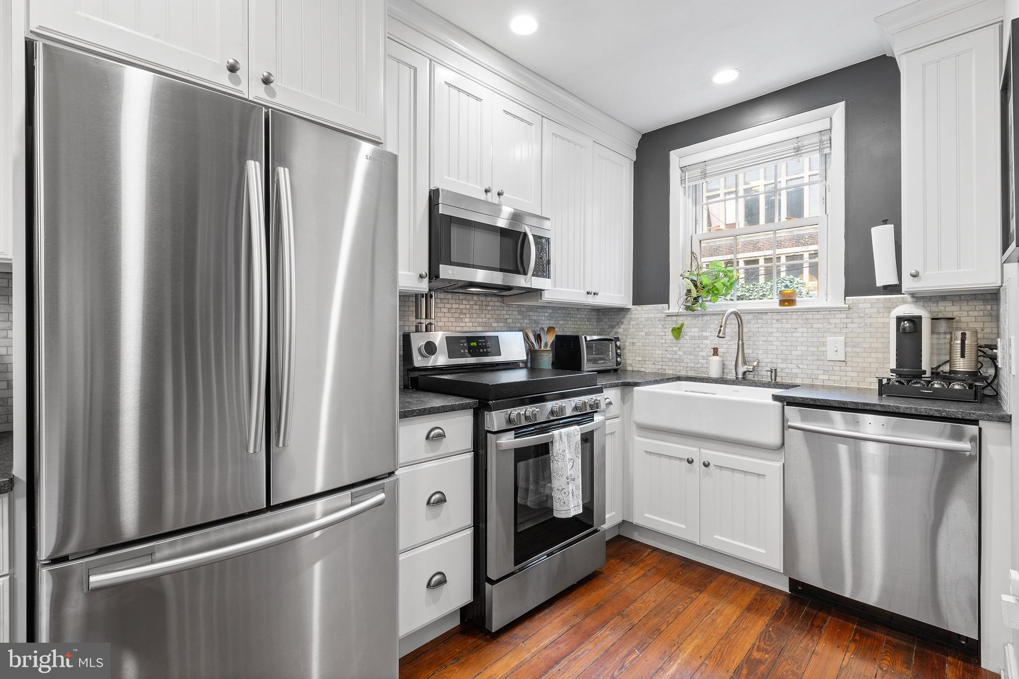 WASHINGTON SQ WEST - Residential