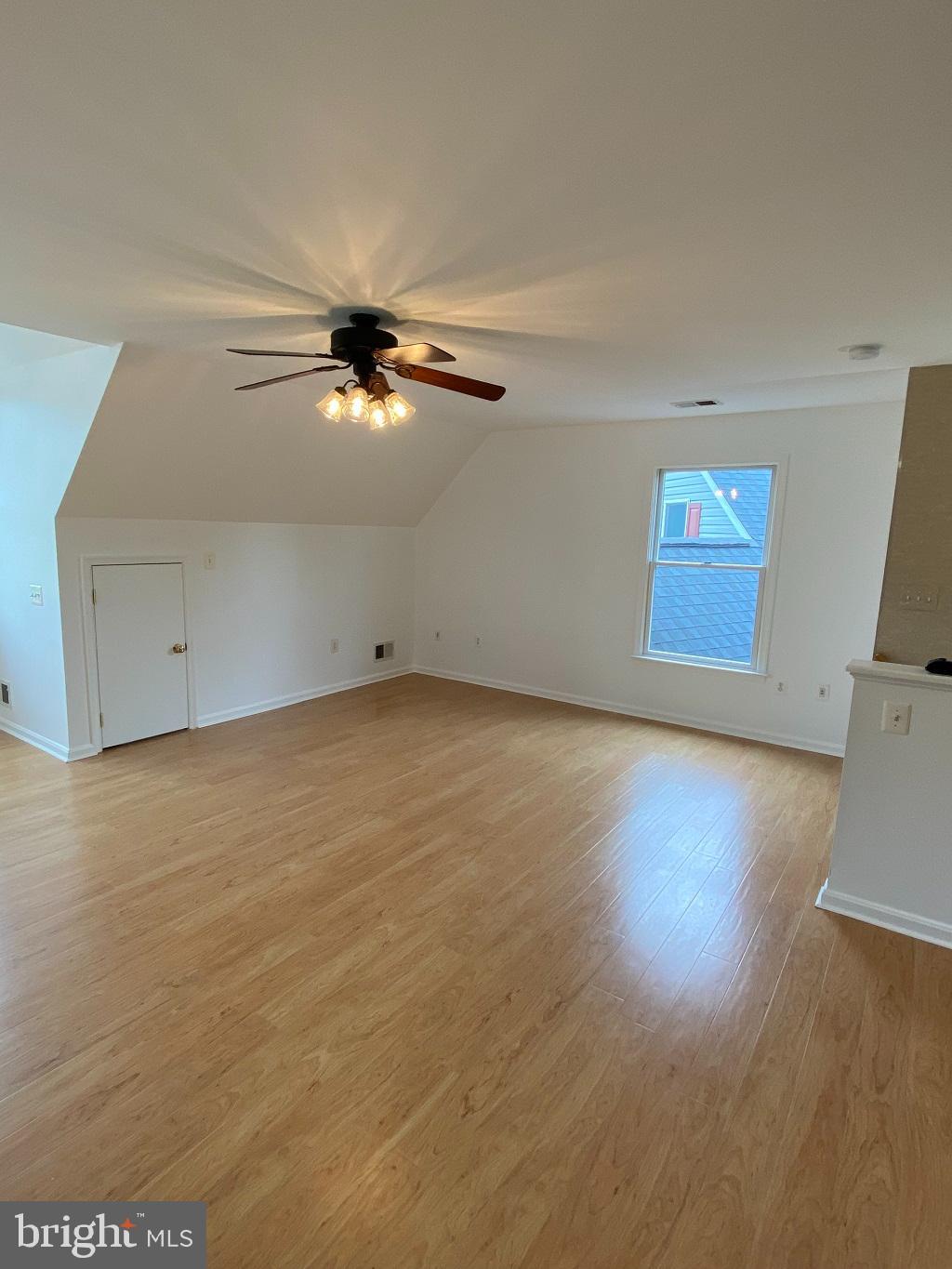 MOUNT PLEASANT - Residential Lease