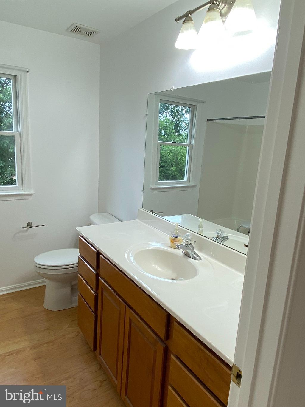 MOUNT PLEASANT - Residential Lease