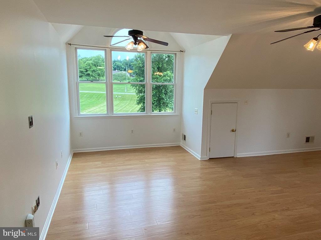 MOUNT PLEASANT - Residential Lease