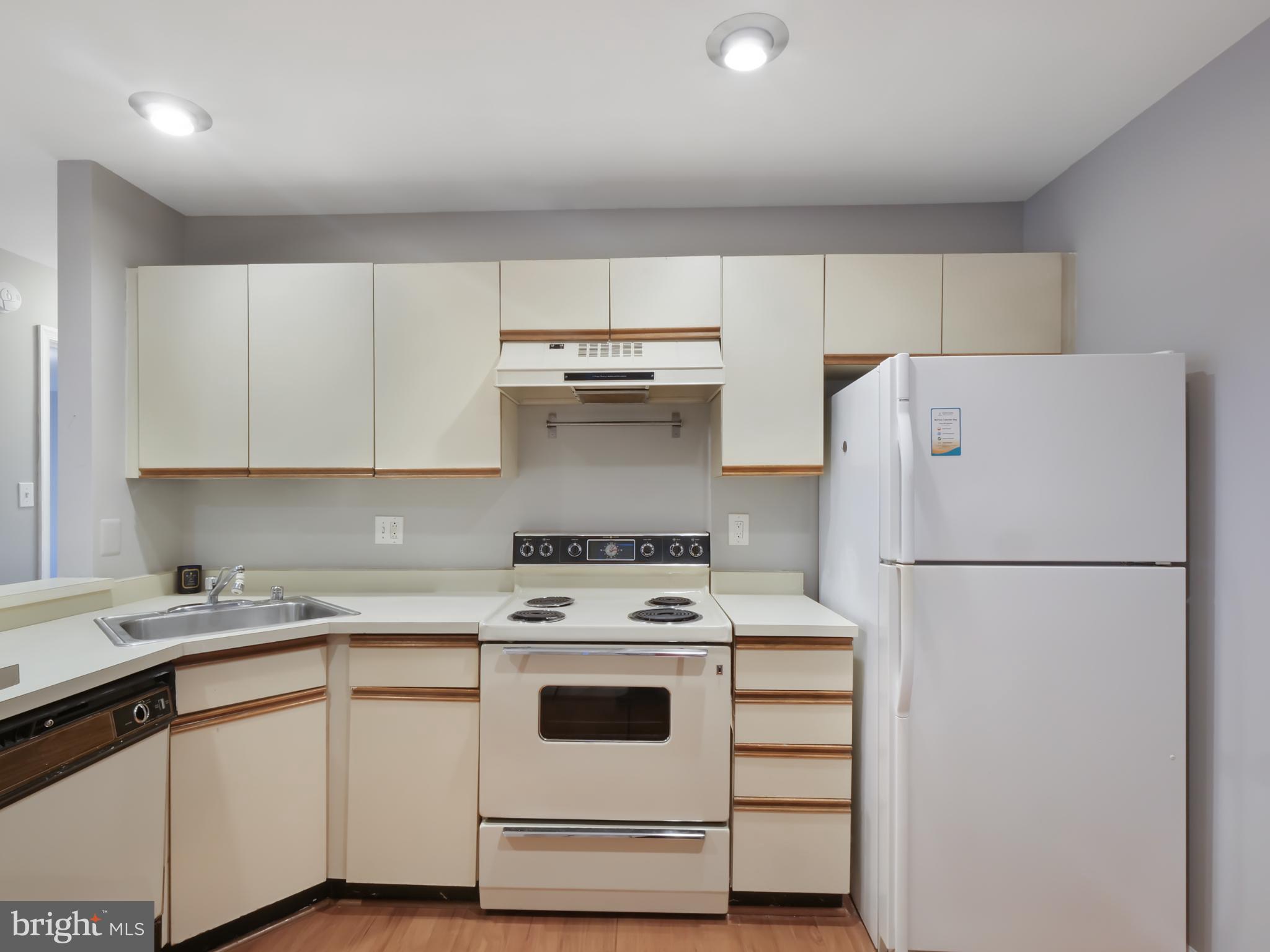 CARR AT NEW PROVIDENCE - Residential Lease