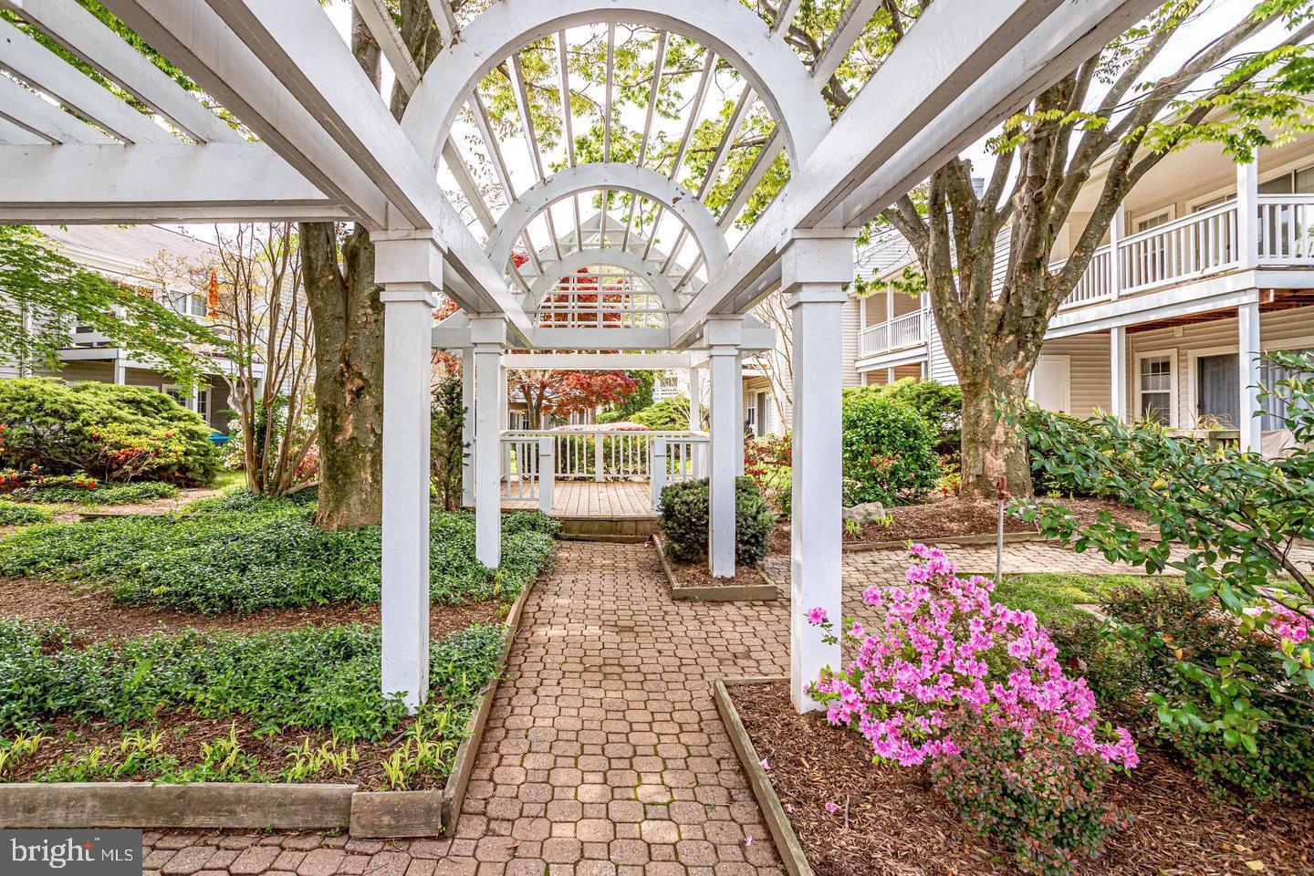 CARR AT NEW PROVIDENCE - Residential Lease