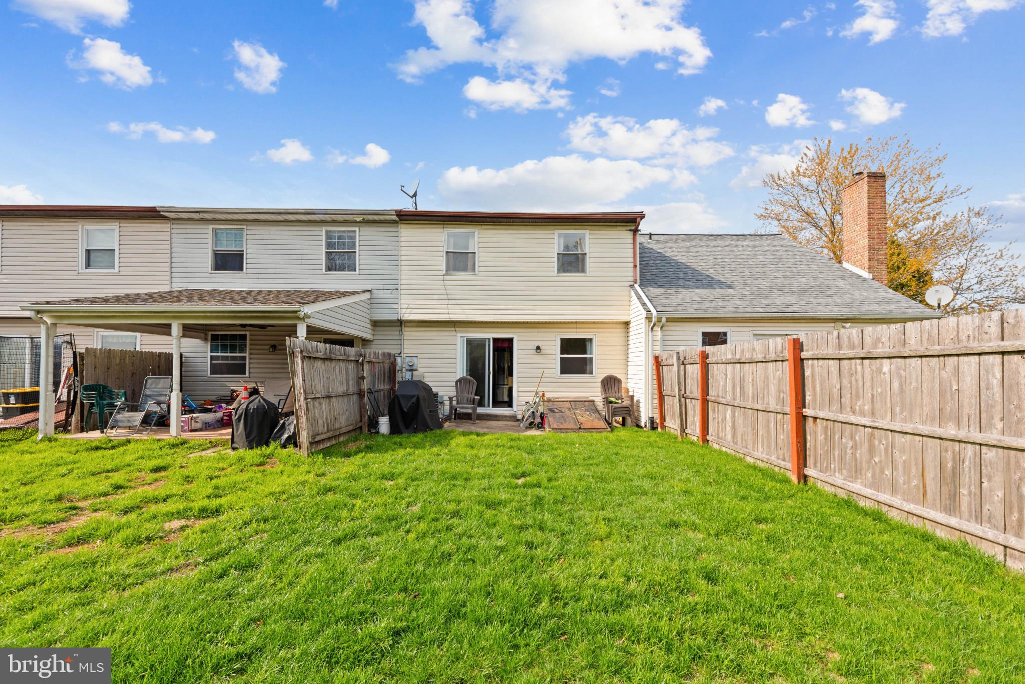 MANOR VIEW - Residential