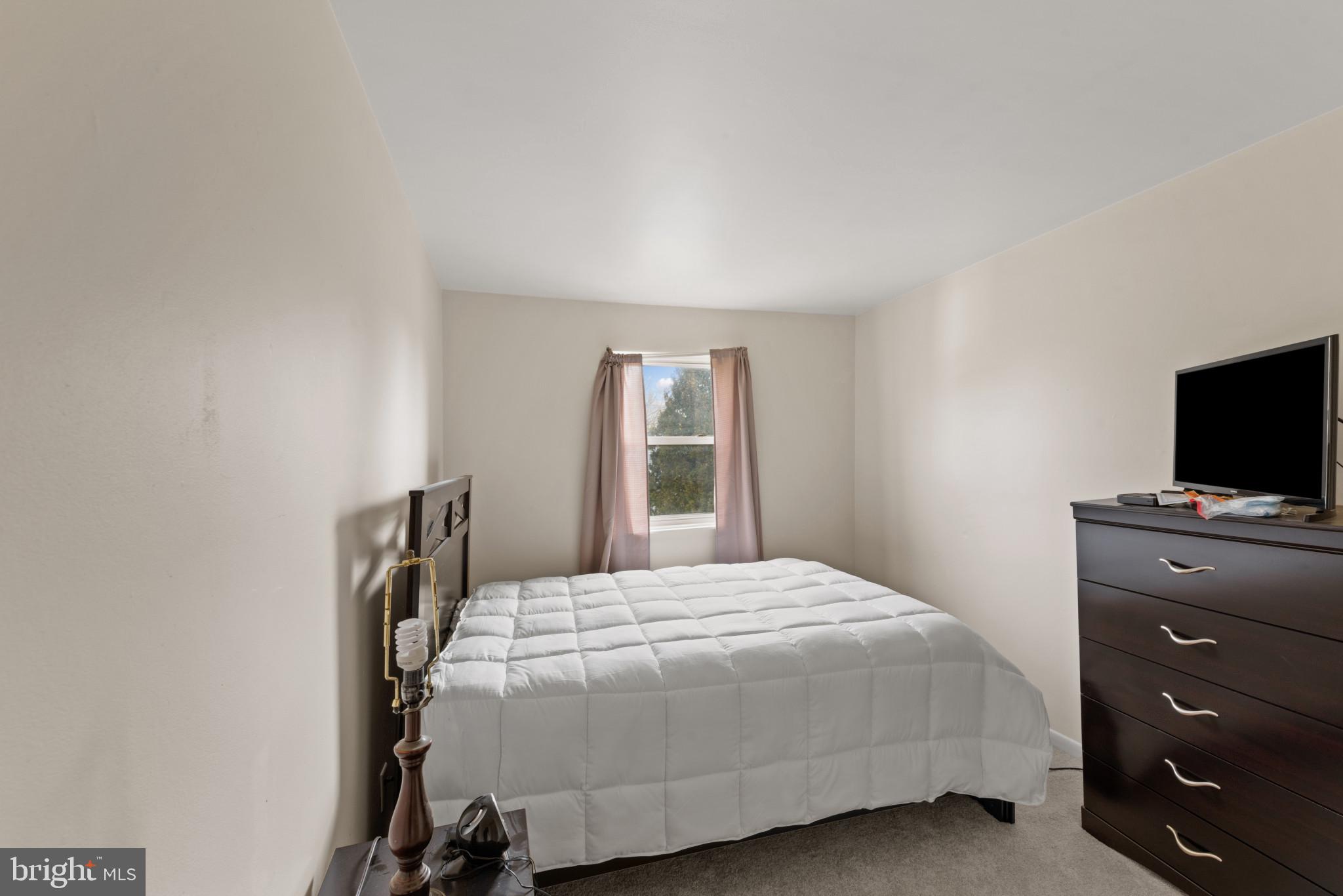 MANOR VIEW - Residential