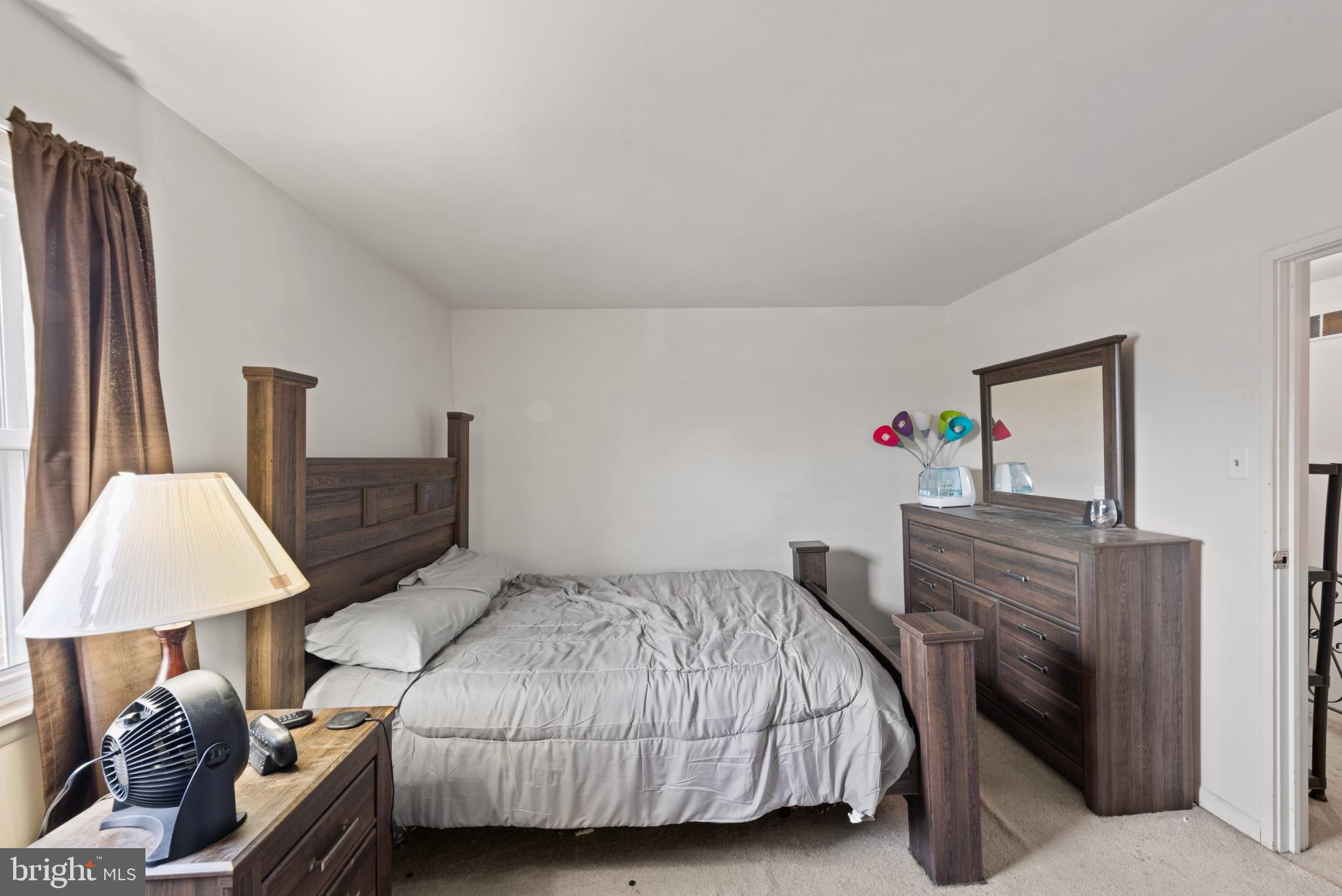 MANOR VIEW - Residential