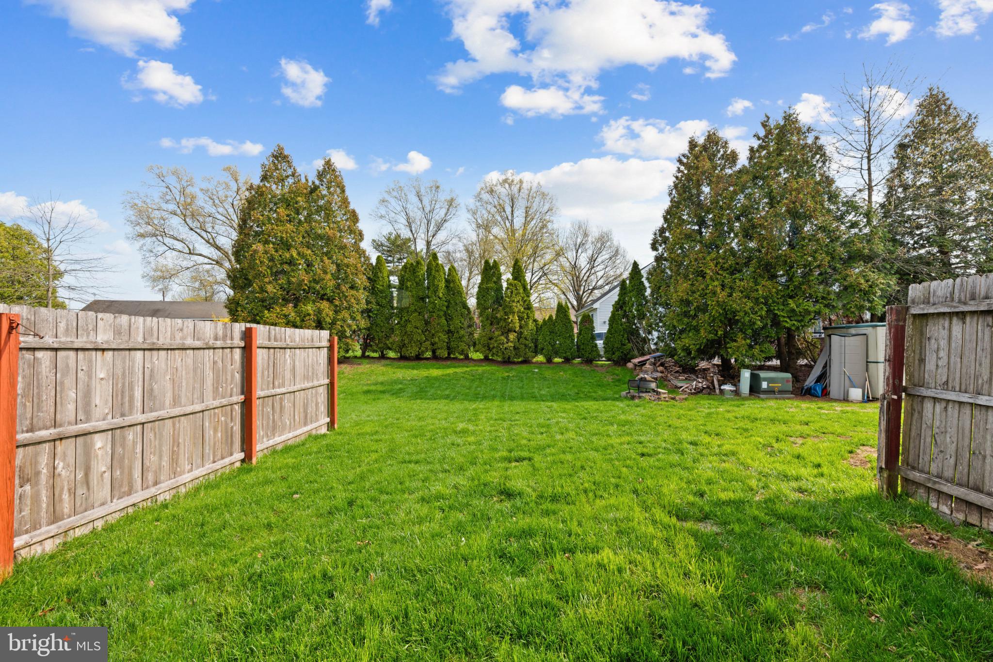 MANOR VIEW - Residential