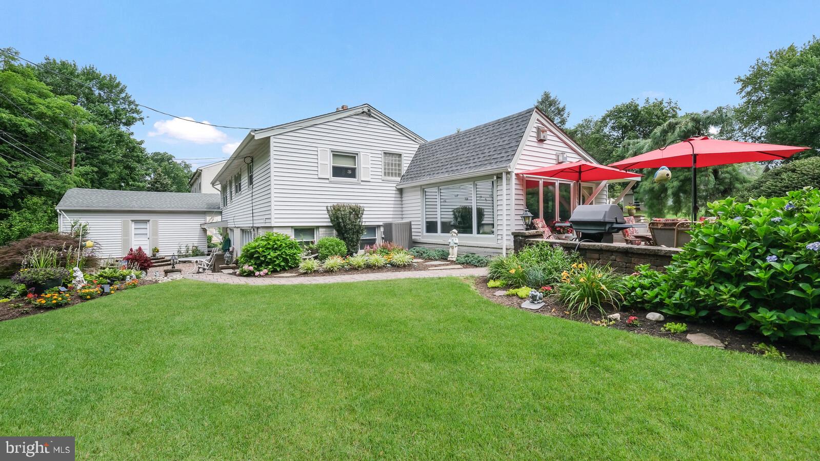 CROSSWICKS - Residential