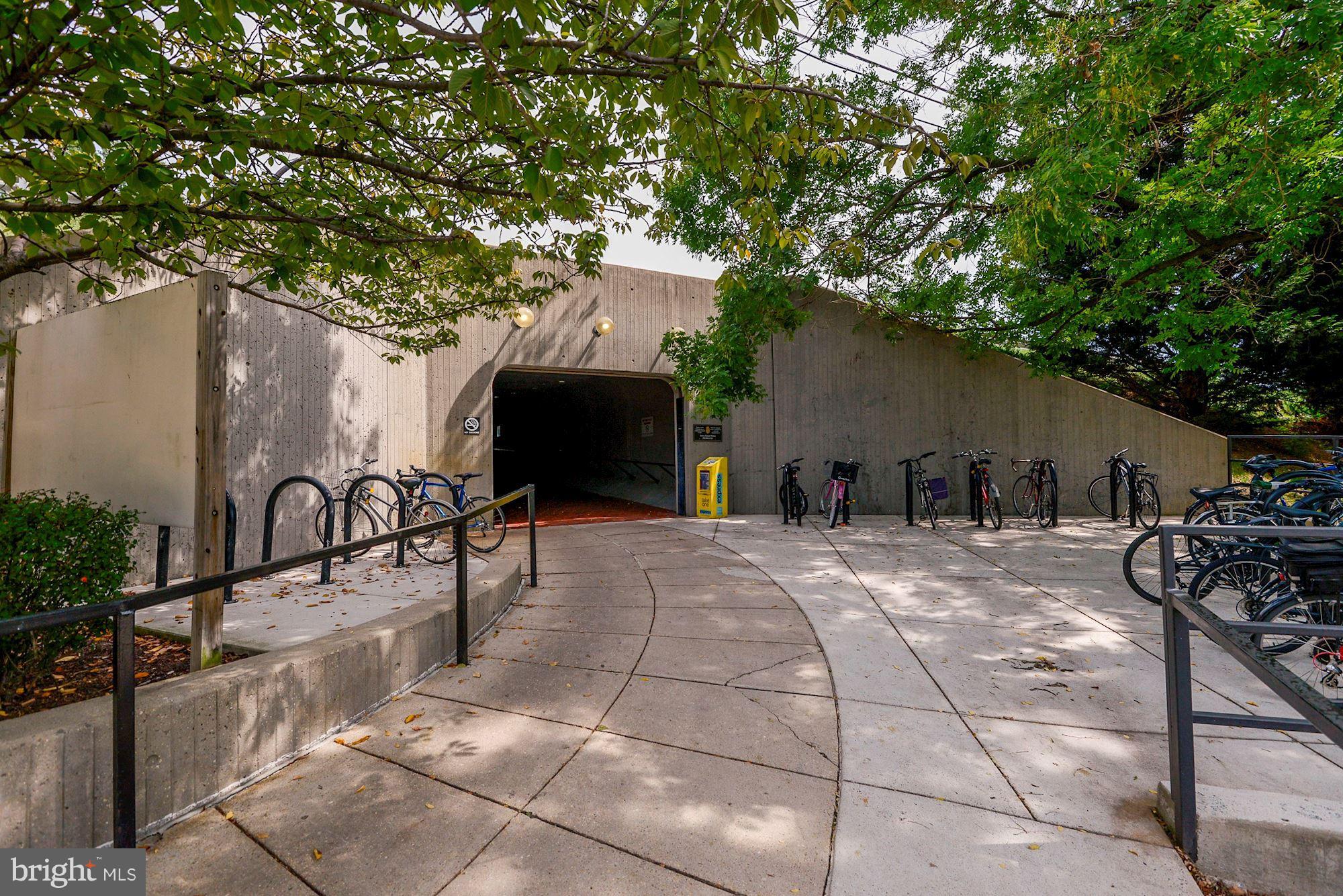 GROSVENOR PARK - Residential