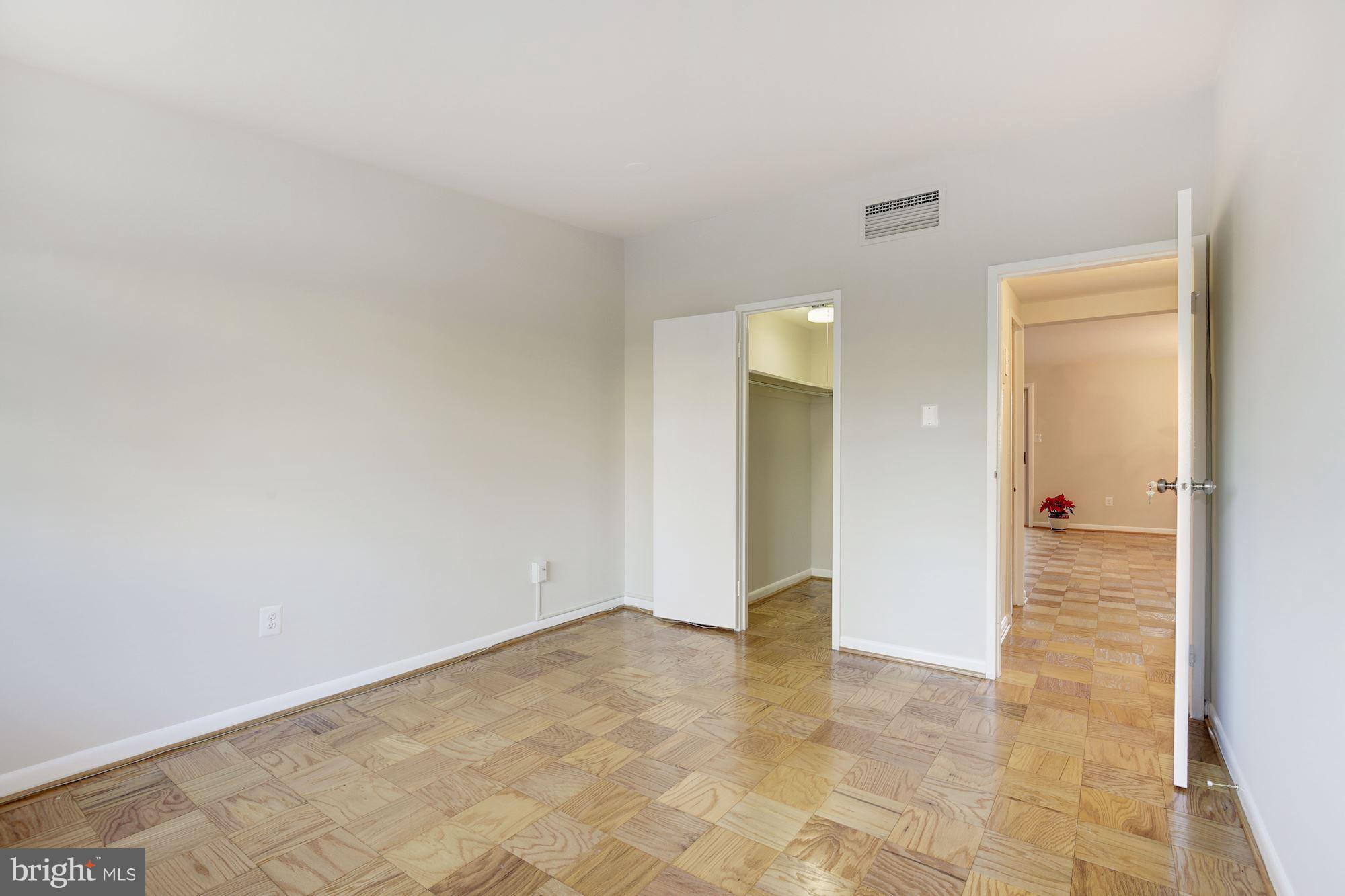 GROSVENOR PARK - Residential