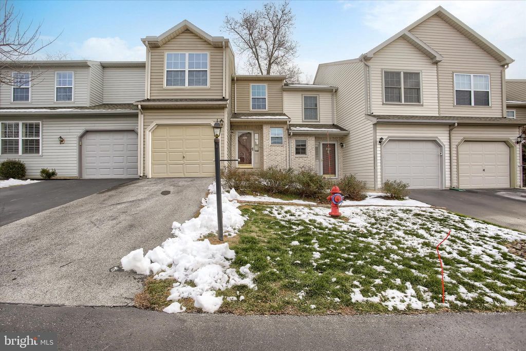 Photo of 220 Forest Oak Lane, HARRISBURG, PA 17110 (MLS # PADA2052168)