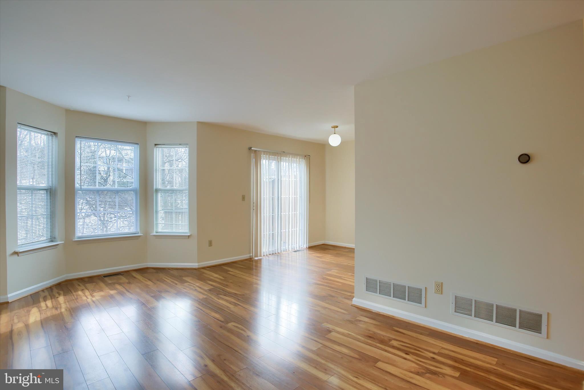 NORTHWOODS CROSSING - Residential