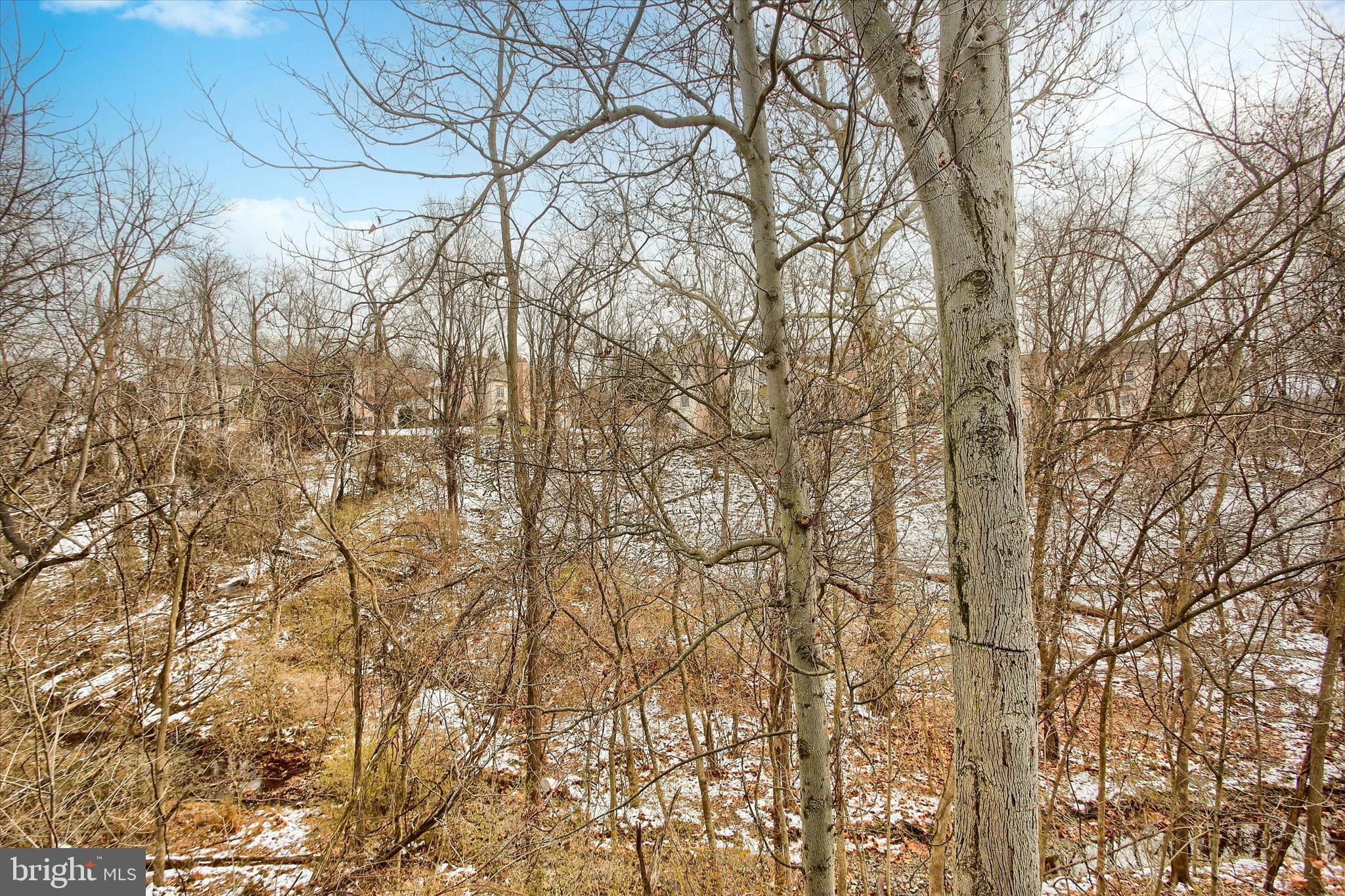 NORTHWOODS CROSSING - Residential