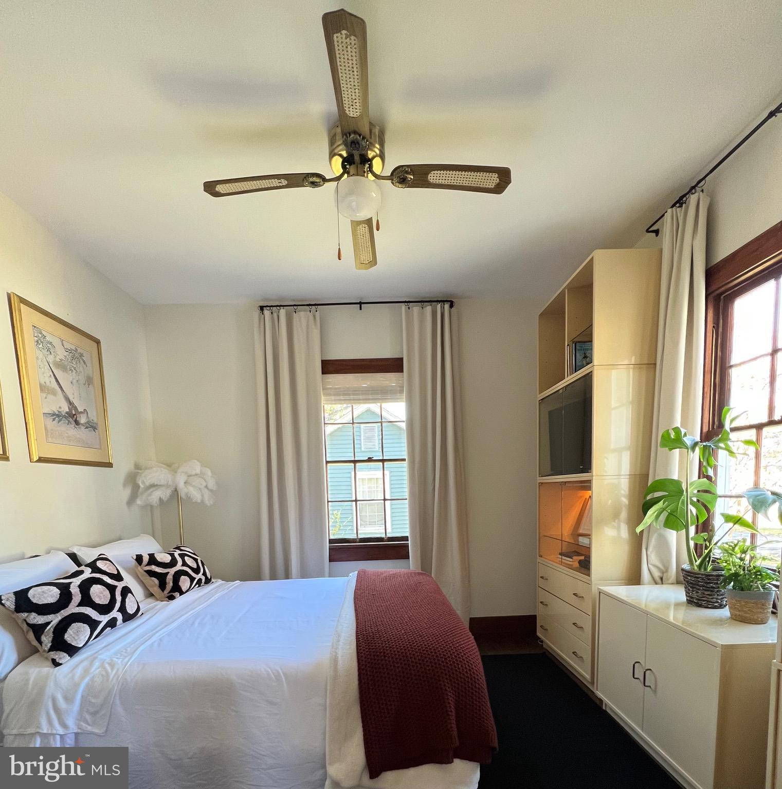 THE POINT - Residential