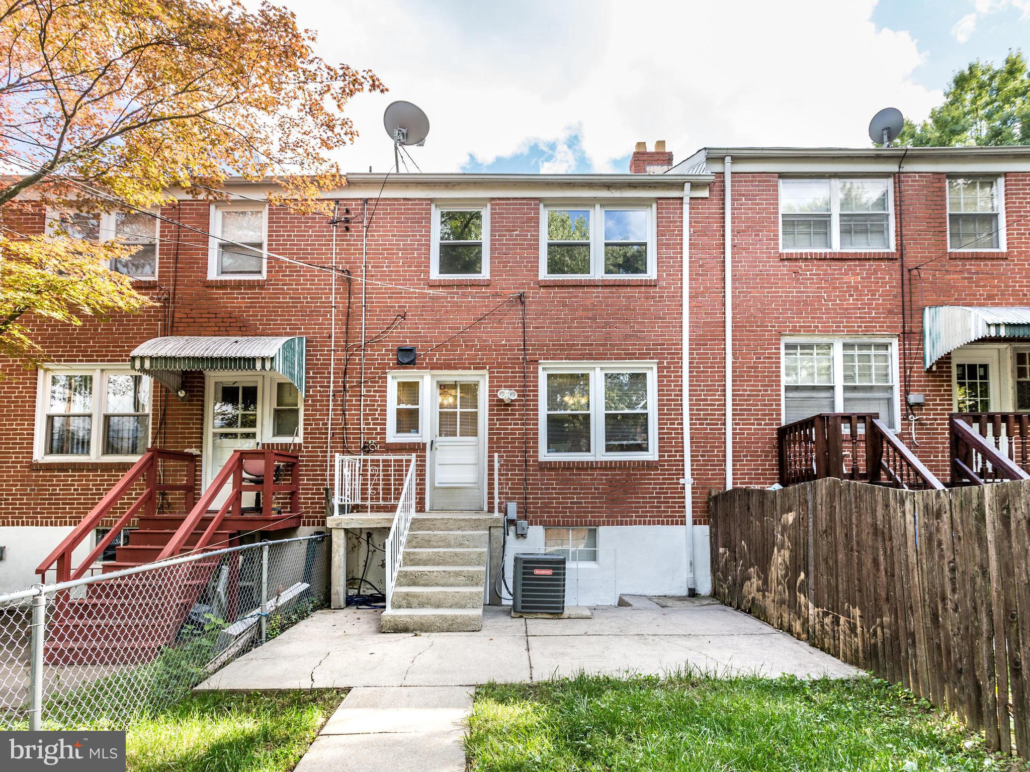 IDLEWOOD - Residential Lease