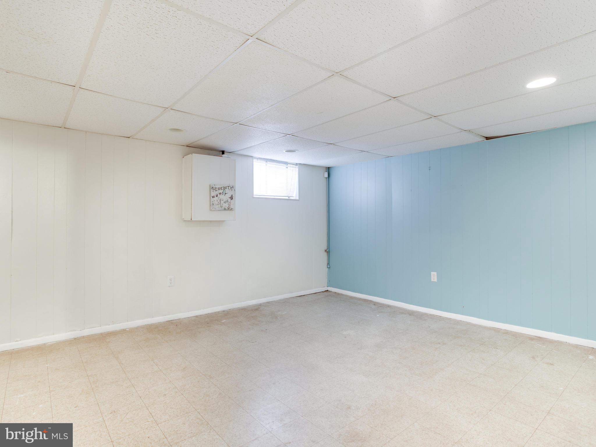 IDLEWOOD - Residential Lease