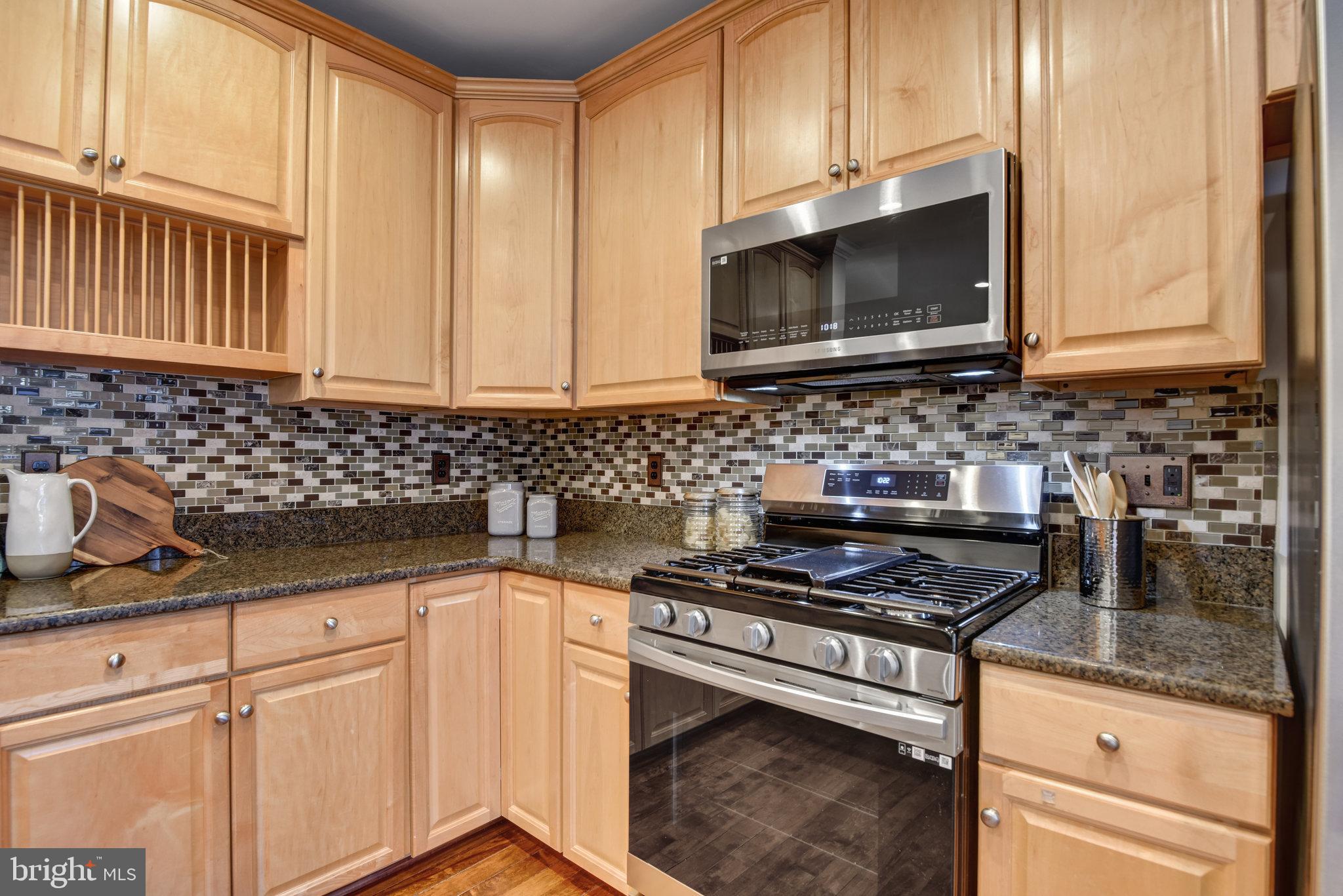 SOUTH RIDING - Residential