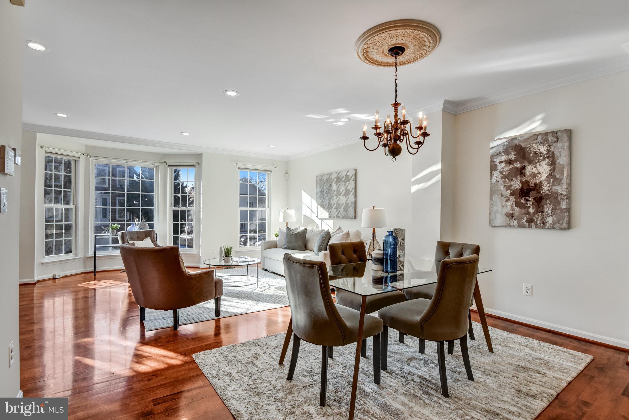 SOUTH RIDING - Residential