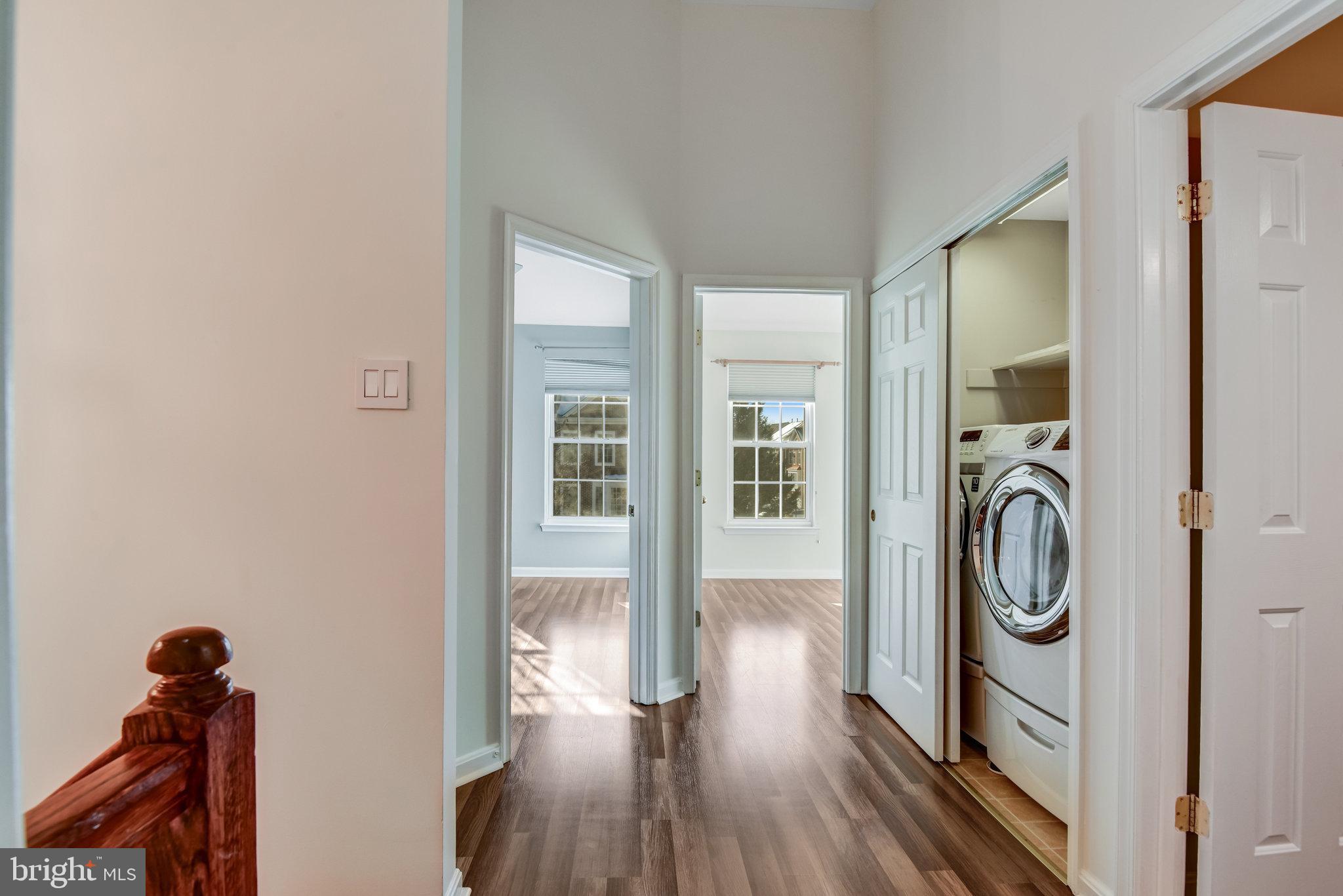 SOUTH RIDING - Residential