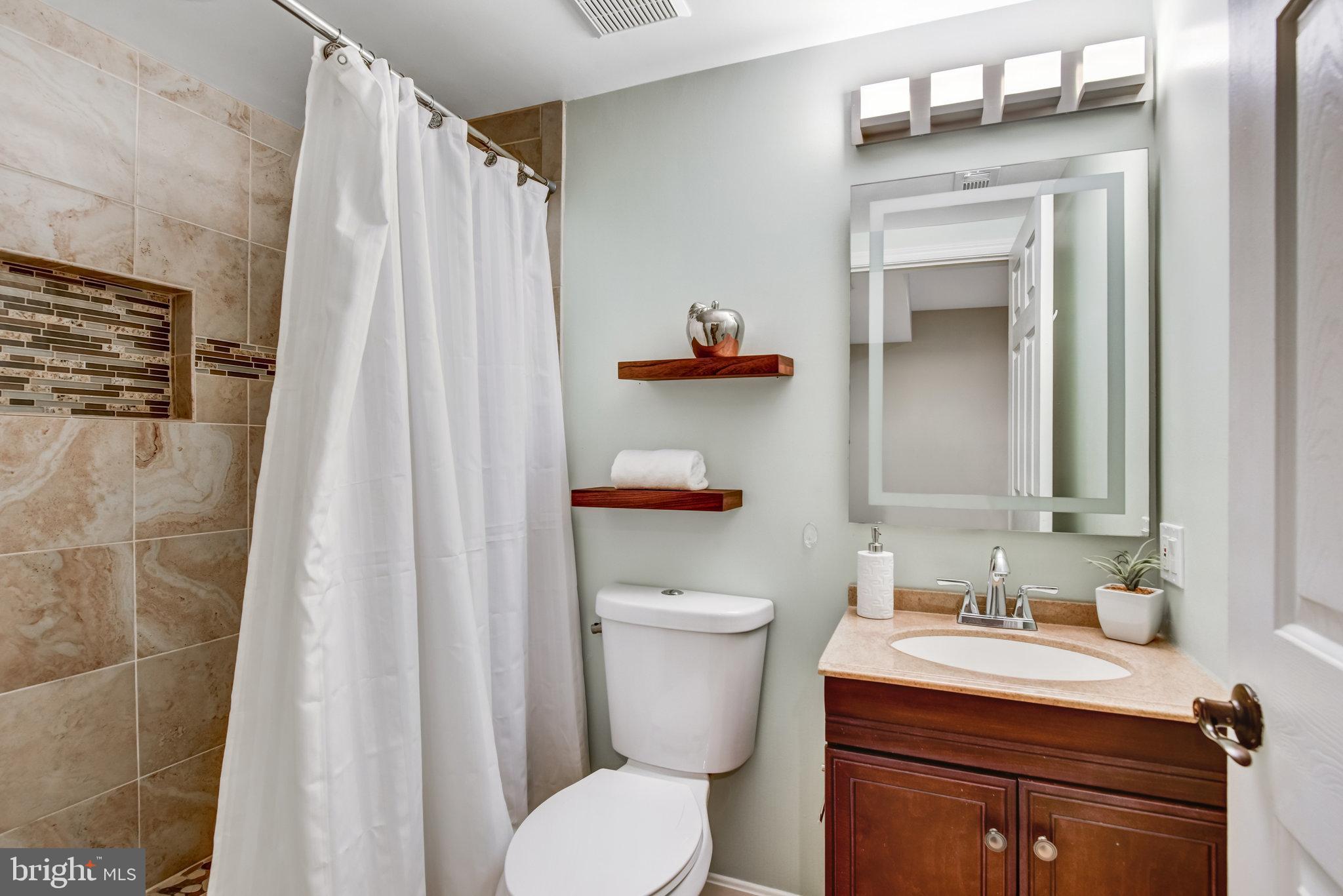 SOUTH RIDING - Residential