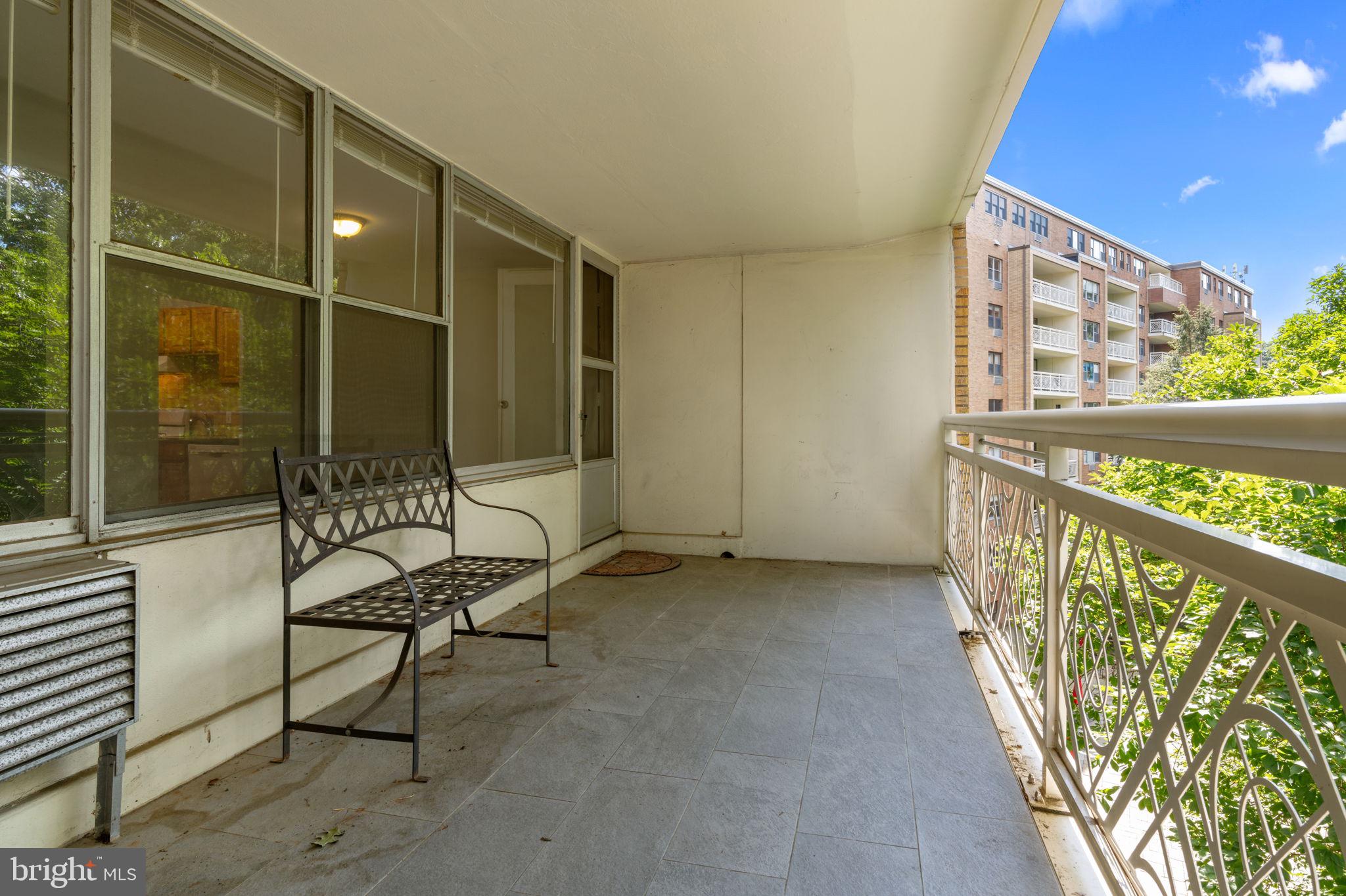 ELKINS PARK HOUSE - Residential