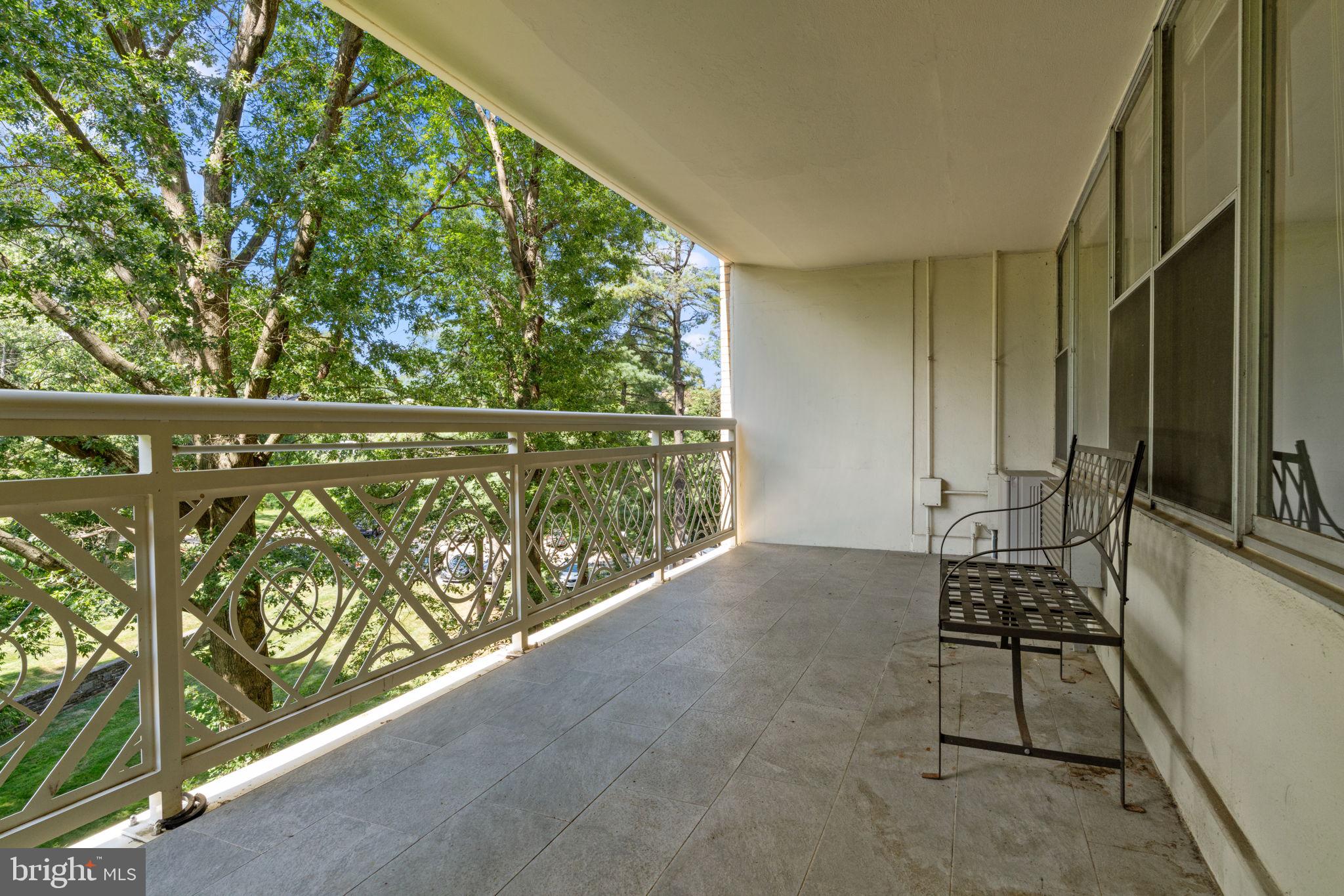 ELKINS PARK HOUSE - Residential