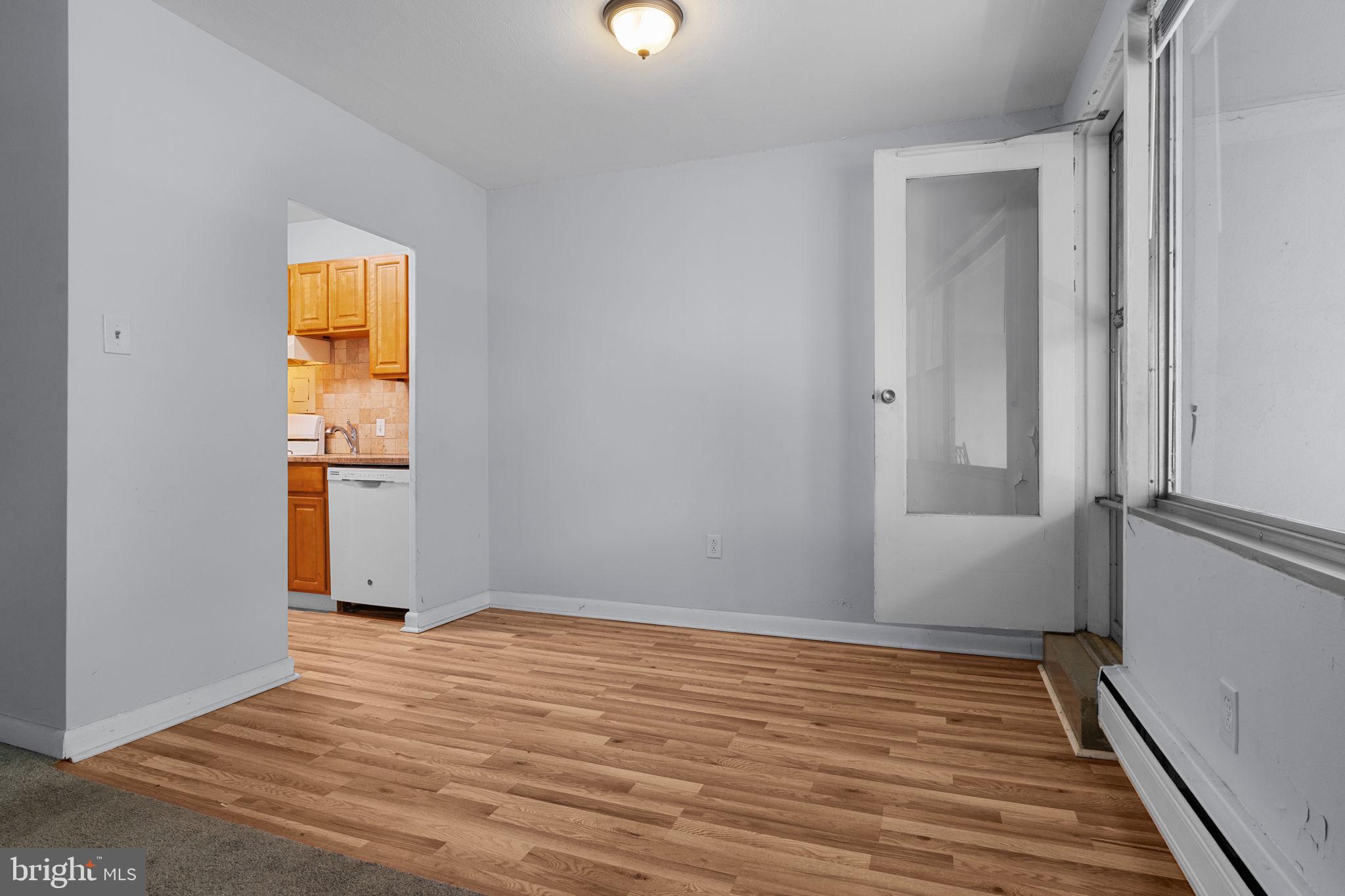 ELKINS PARK HOUSE - Residential