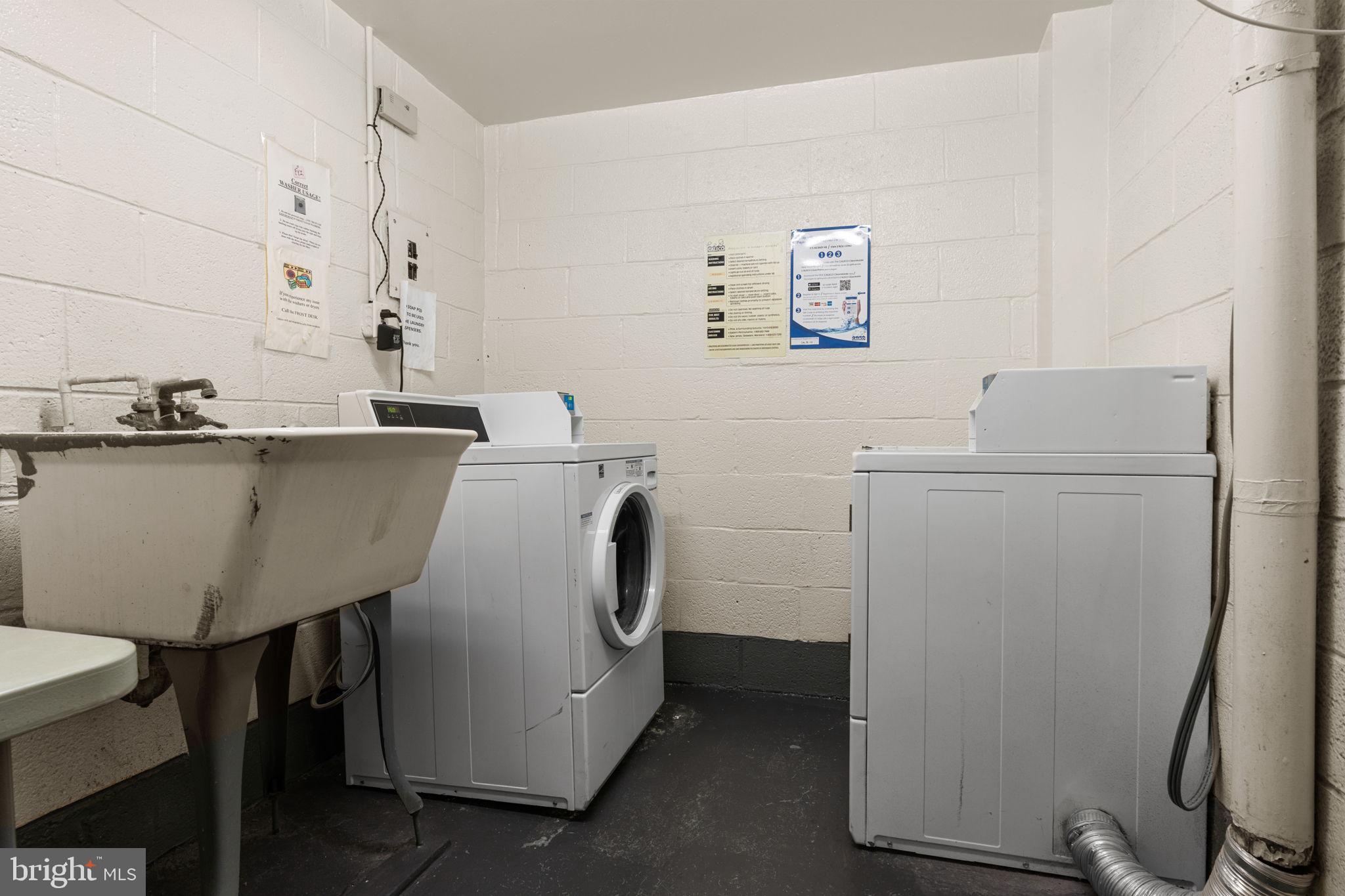 ELKINS PARK HOUSE - Residential