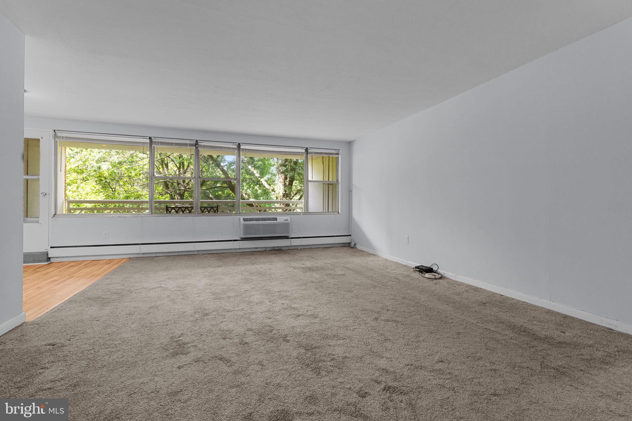 ELKINS PARK HOUSE - Residential