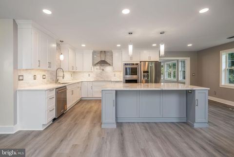 11 CORNWALL ROAD REHOBOTH BEACH DE 19971