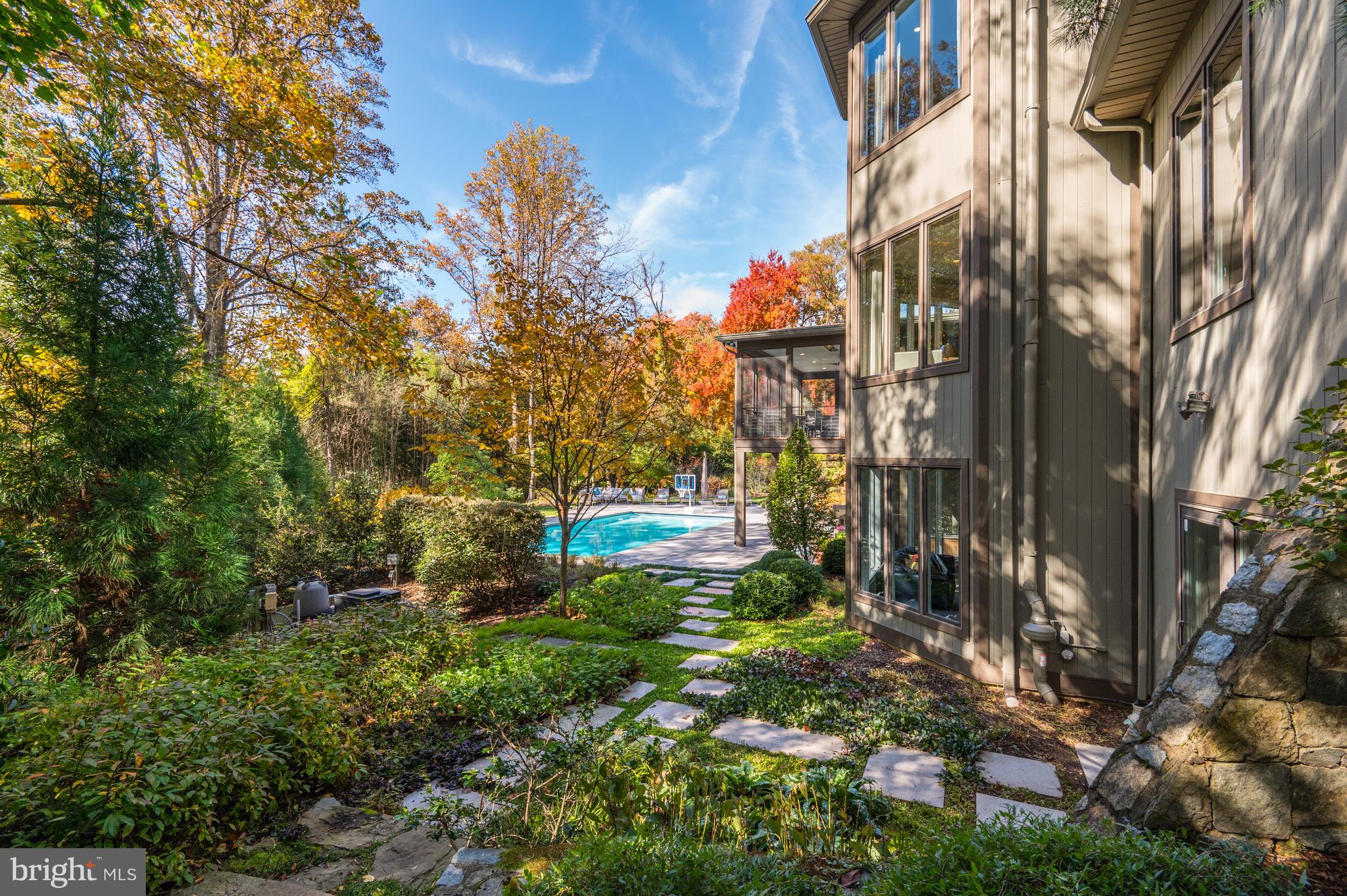 WILLERBURN ACRES - Residential