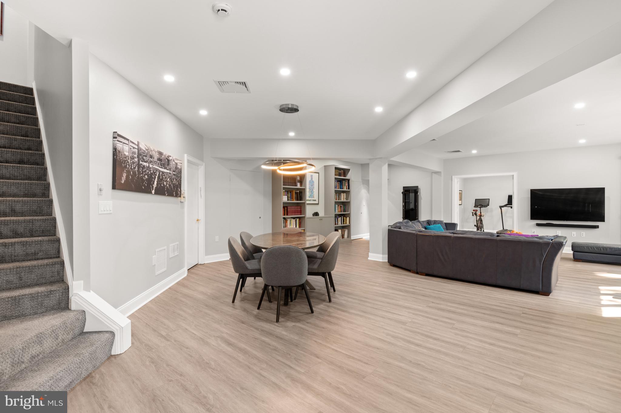 WILLERBURN ACRES - Residential