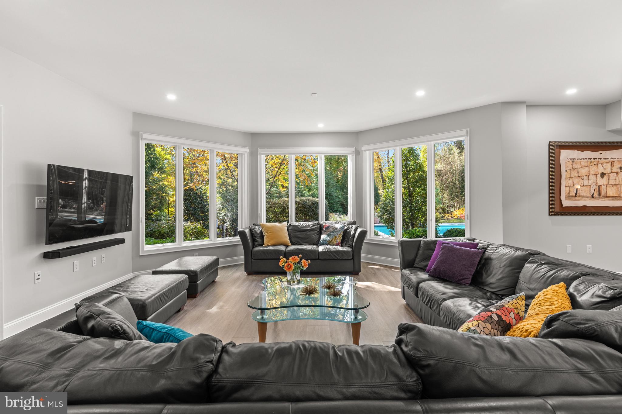 WILLERBURN ACRES - Residential