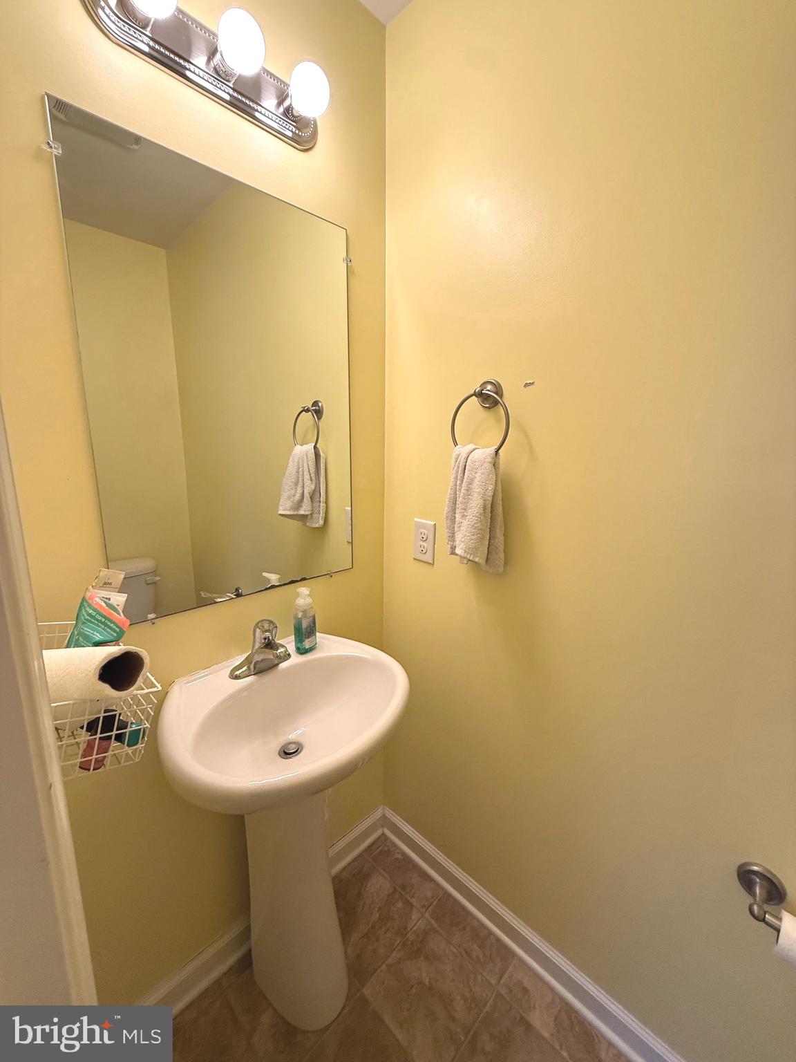 INWOOD VILLAGE - Residential