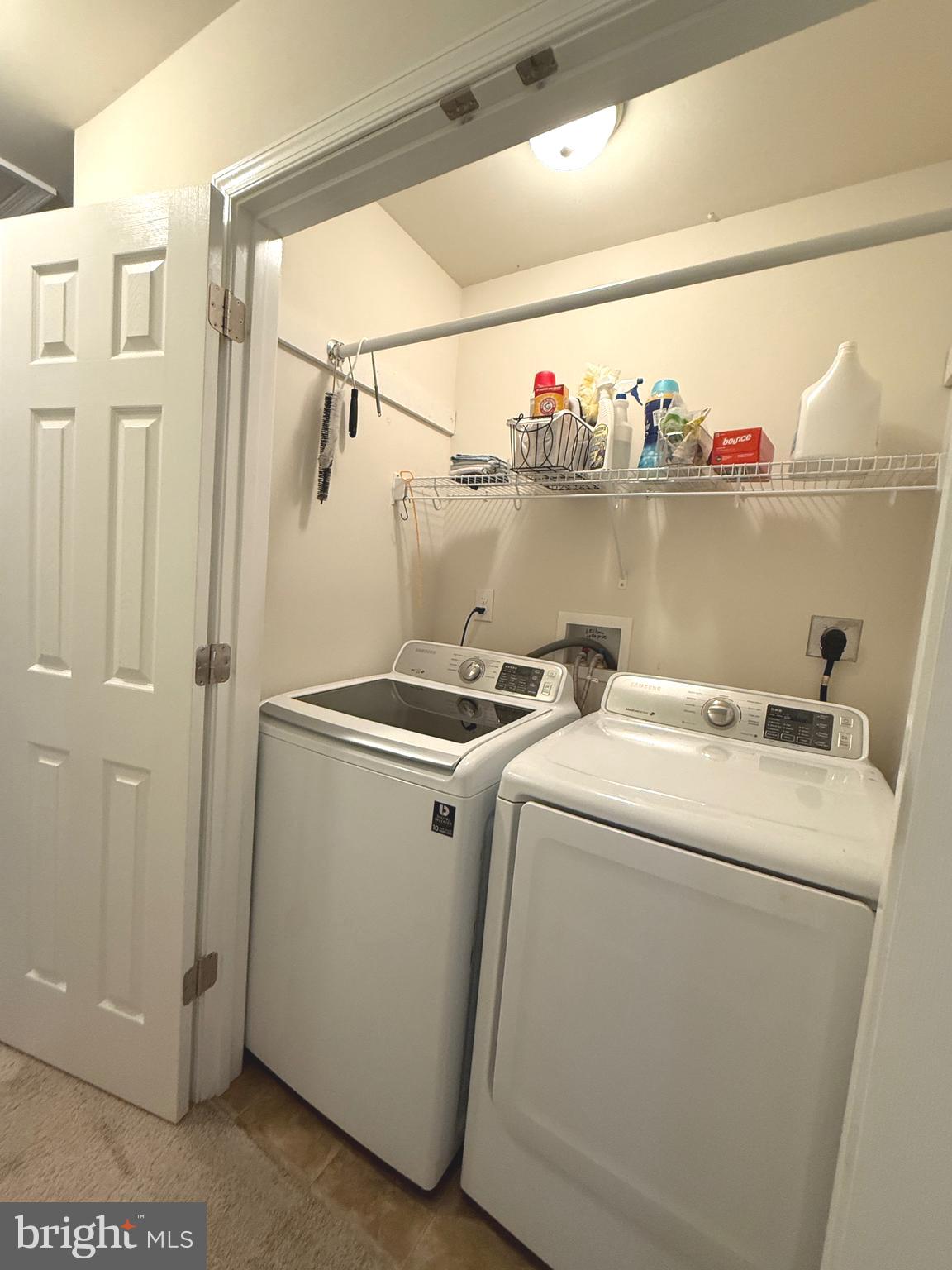 INWOOD VILLAGE - Residential