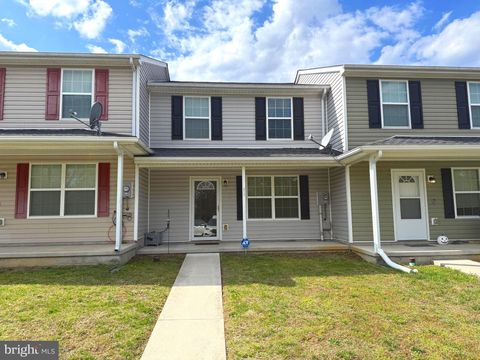 Townhouse For Sale - 51 Stix Lane<br/> Berkeley County, INWOOD, WV 25428